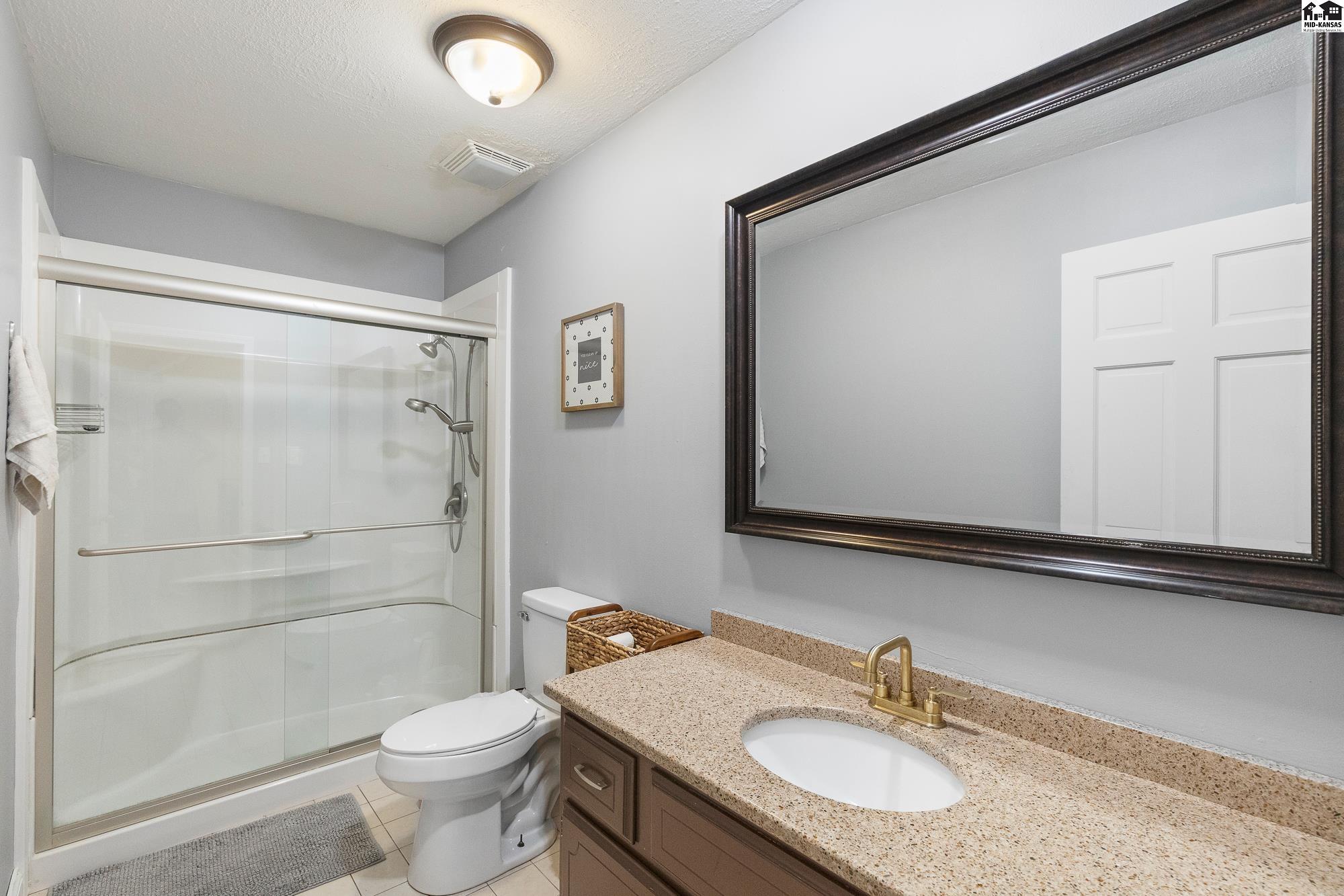 401 N Kansas Street Haven KS 67543