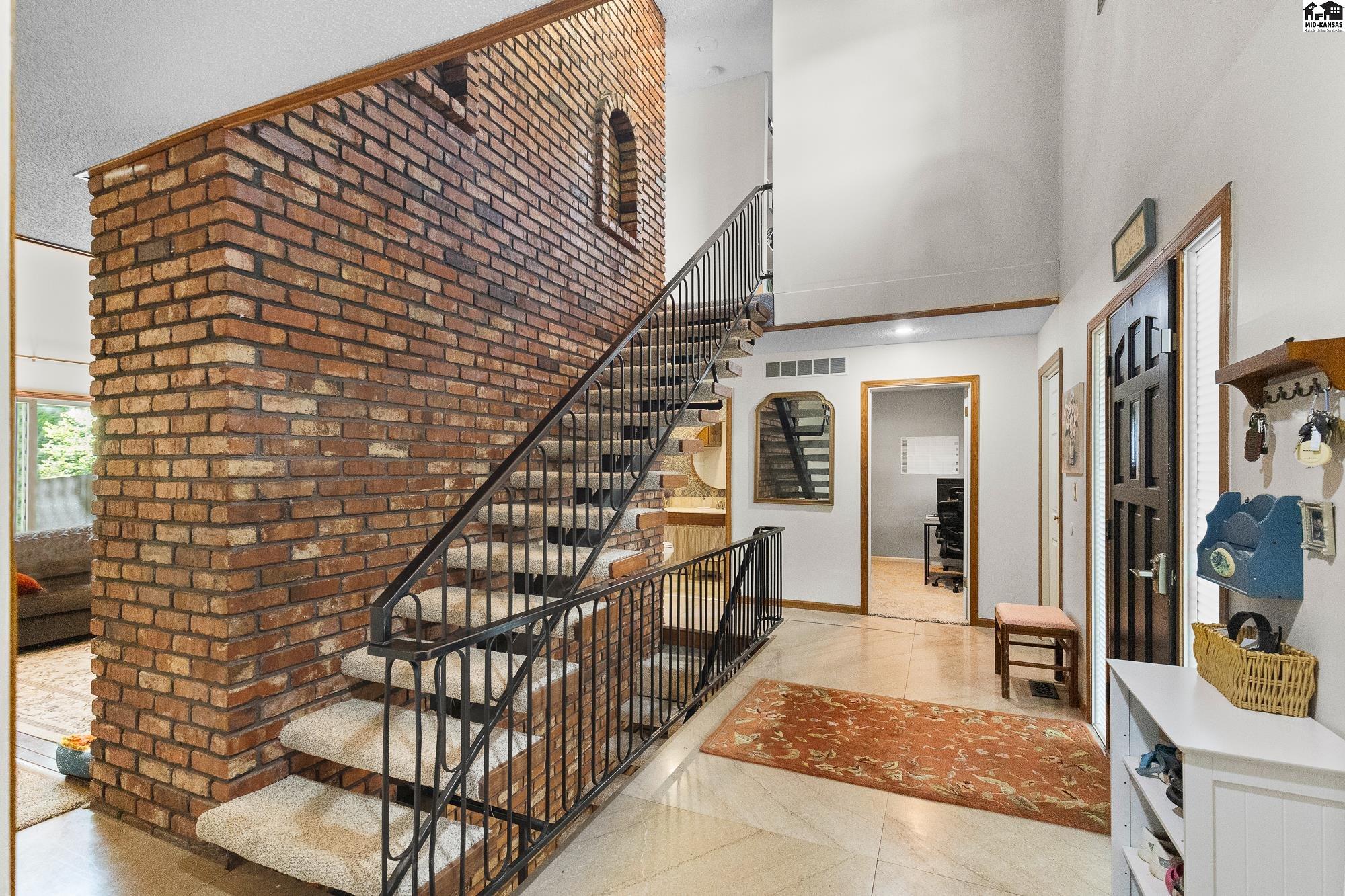 401 N Kansas Street Haven KS 67543