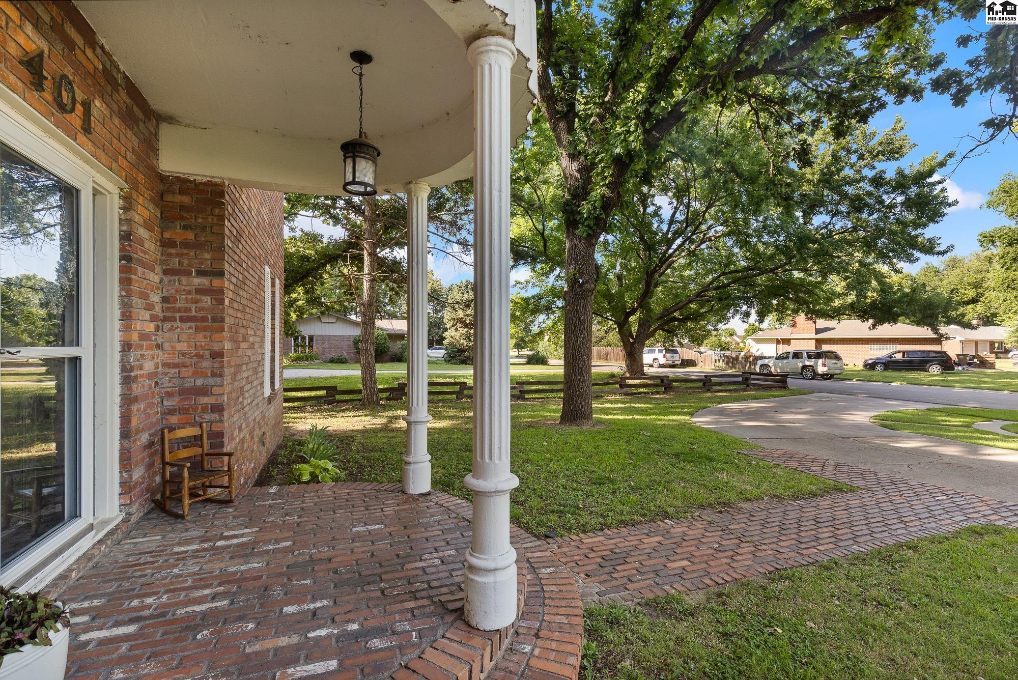 401 N Kansas Street Haven KS 67543