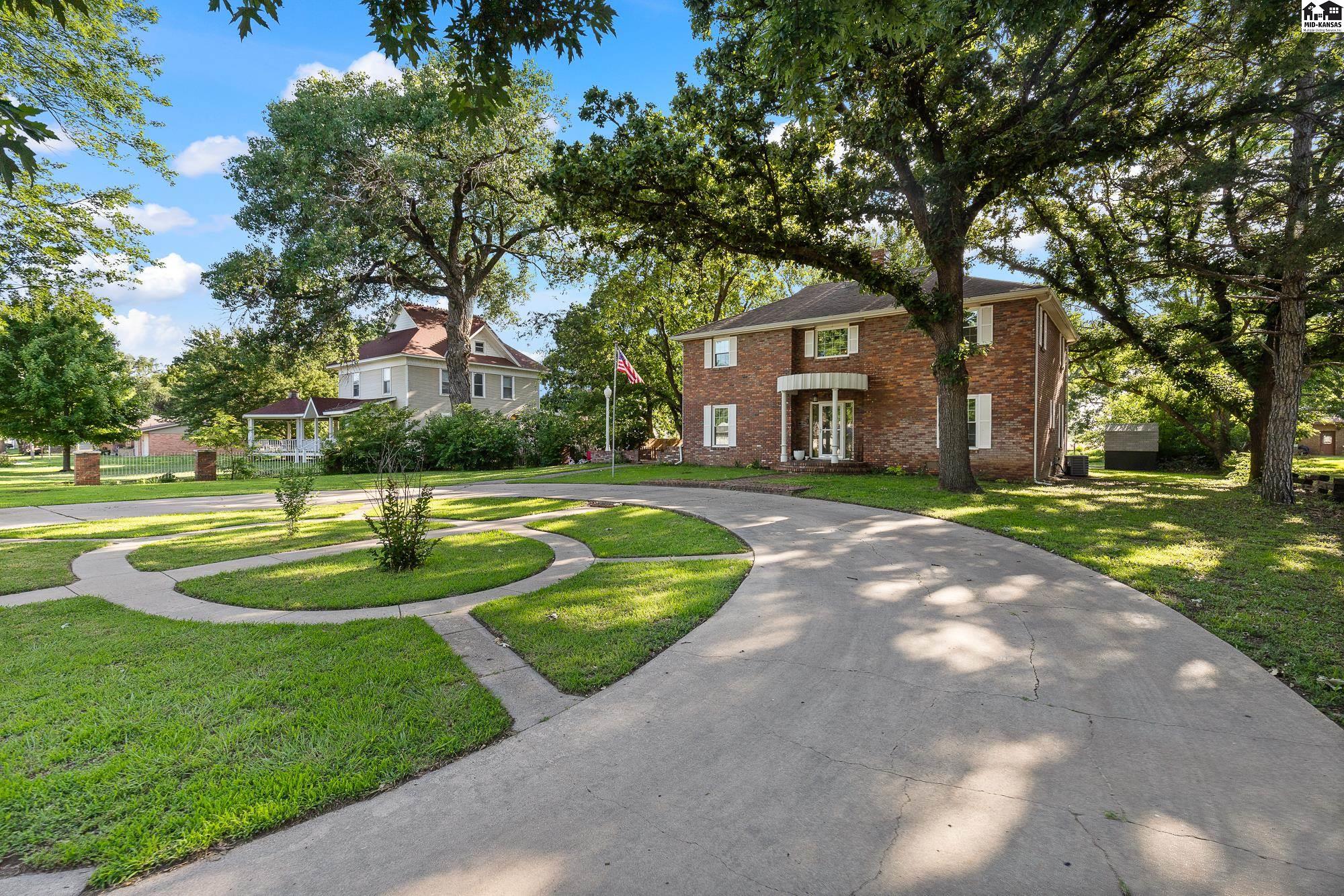 401 N Kansas Street Haven KS 67543