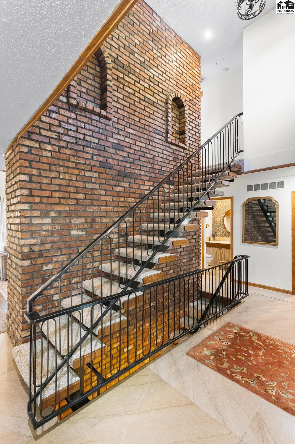 401 N Kansas Street Haven KS 67543