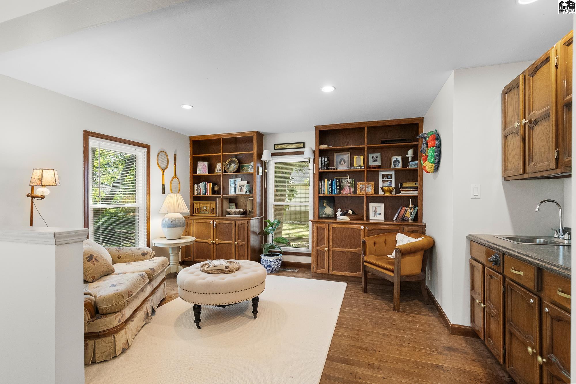 401 N Kansas Street Haven KS 67543