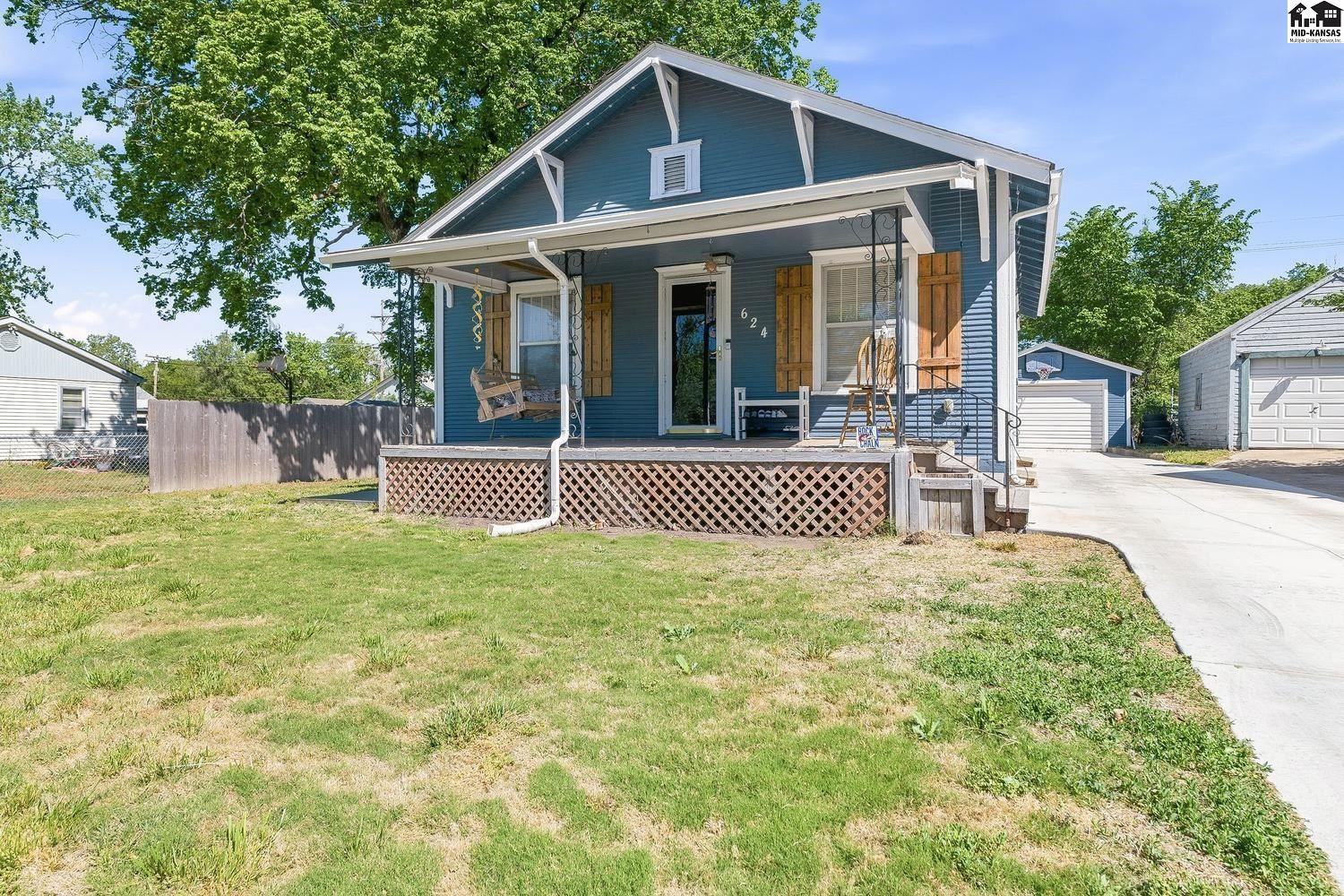 624 W 15th Avenue Hutchinson KS 67501