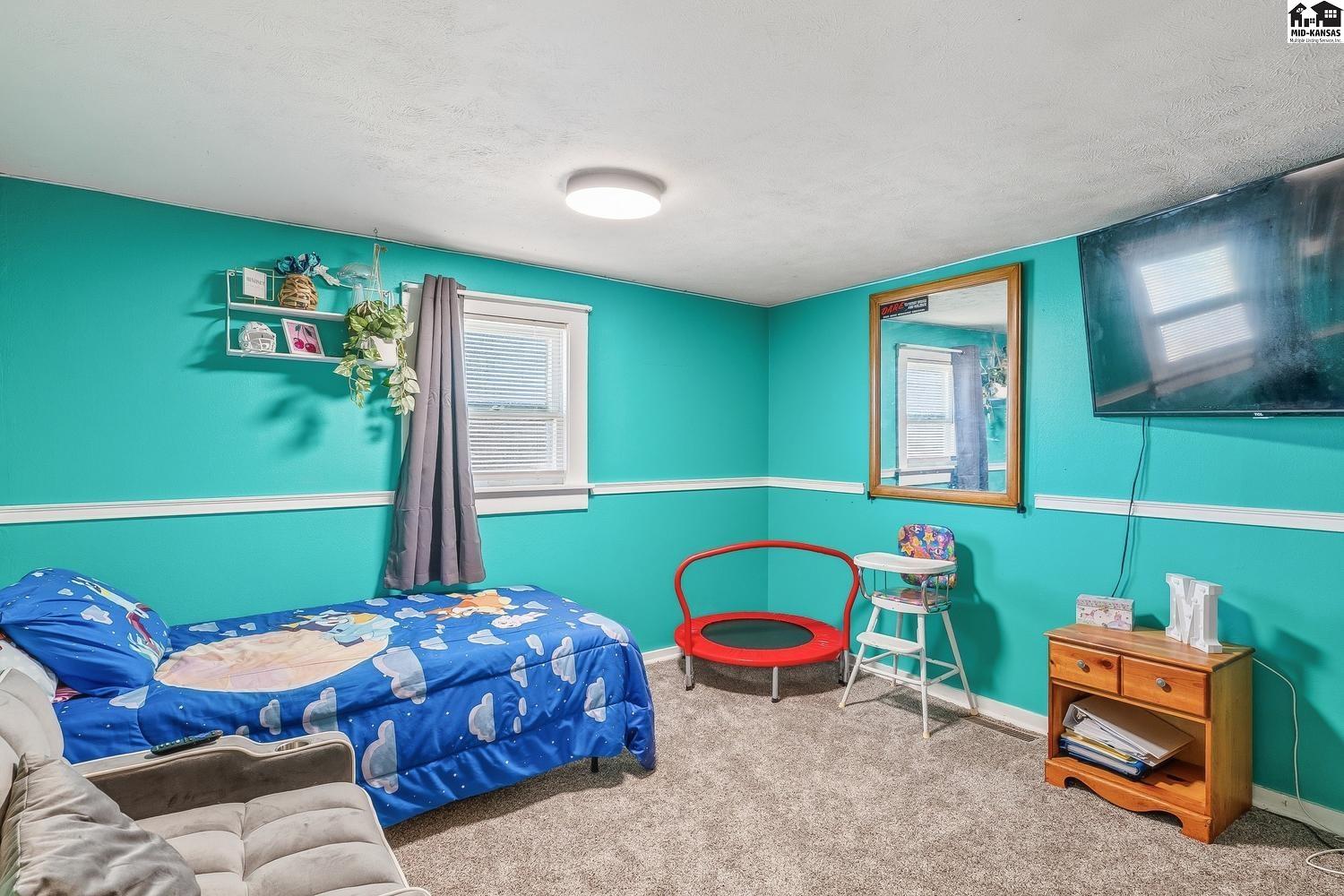 624 W 15th Avenue Hutchinson KS 67501