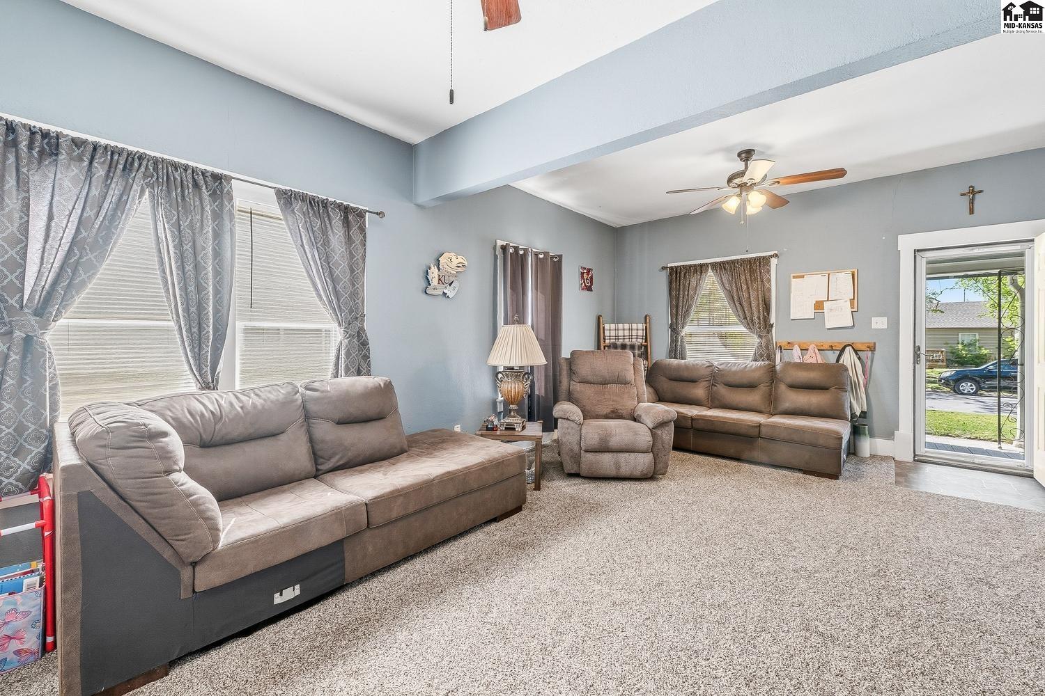 624 W 15th Avenue Hutchinson KS 67501
