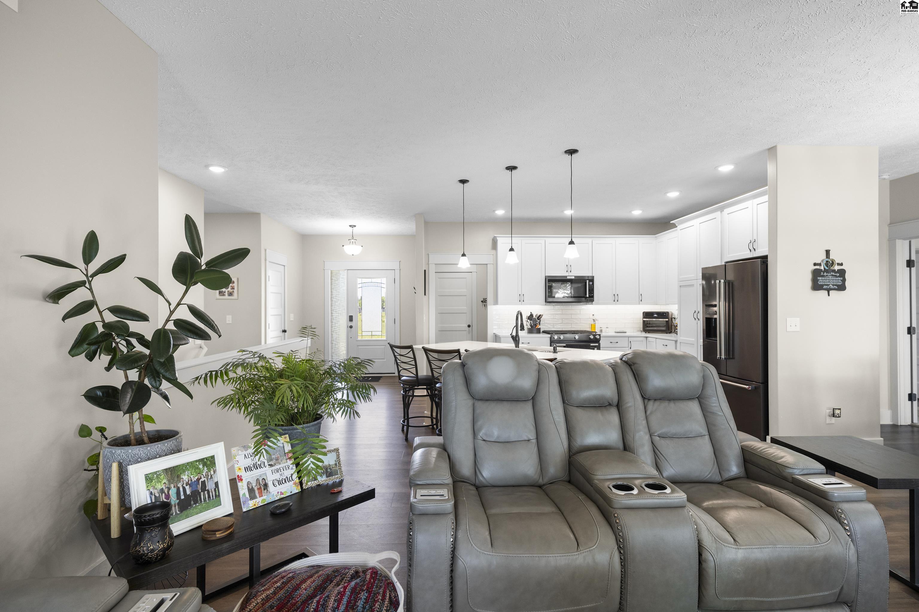 1644 Sonora Drive Mcpherson KS 67460