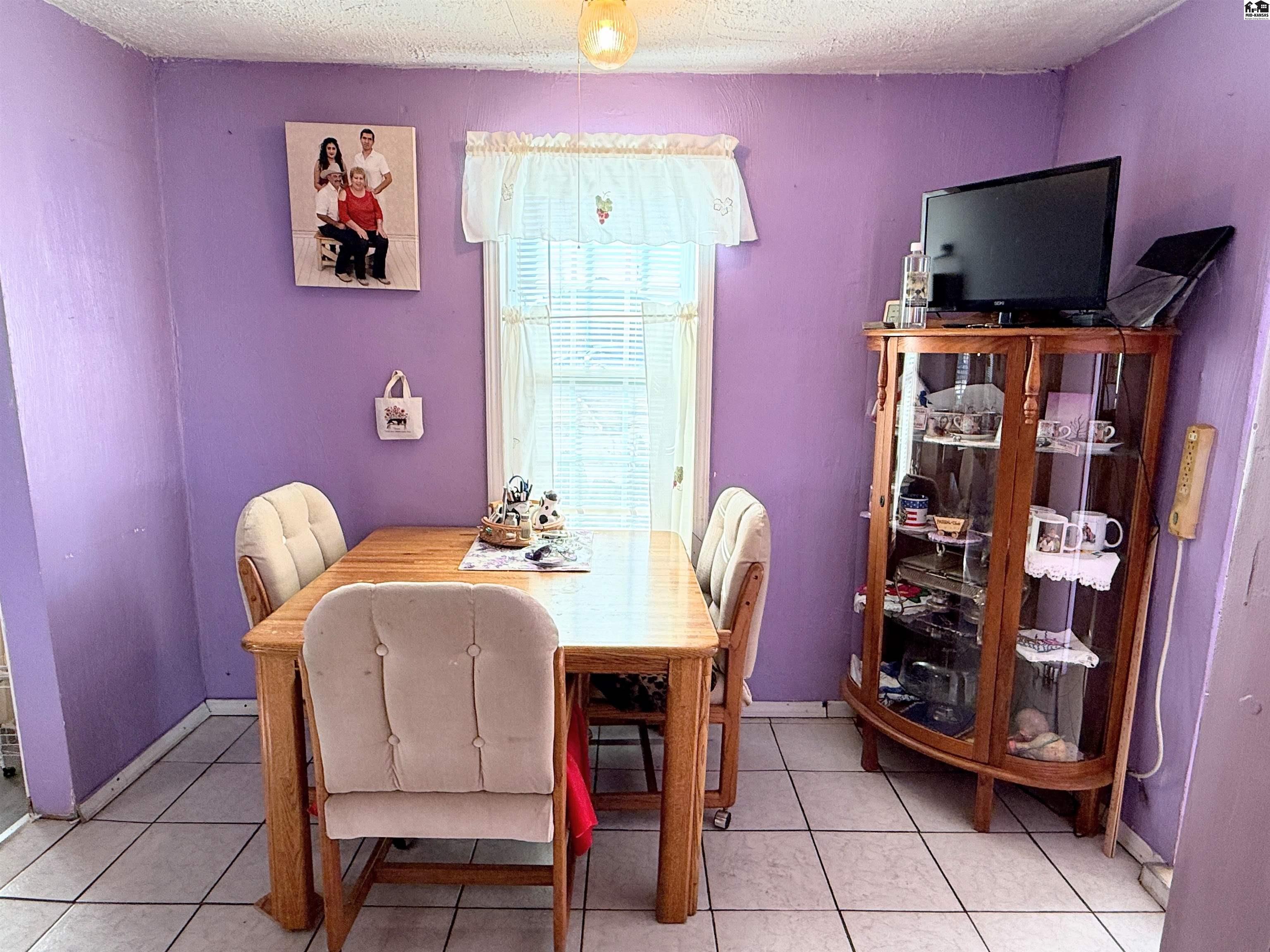 722 E Avenue C Hutchinson KS 67501