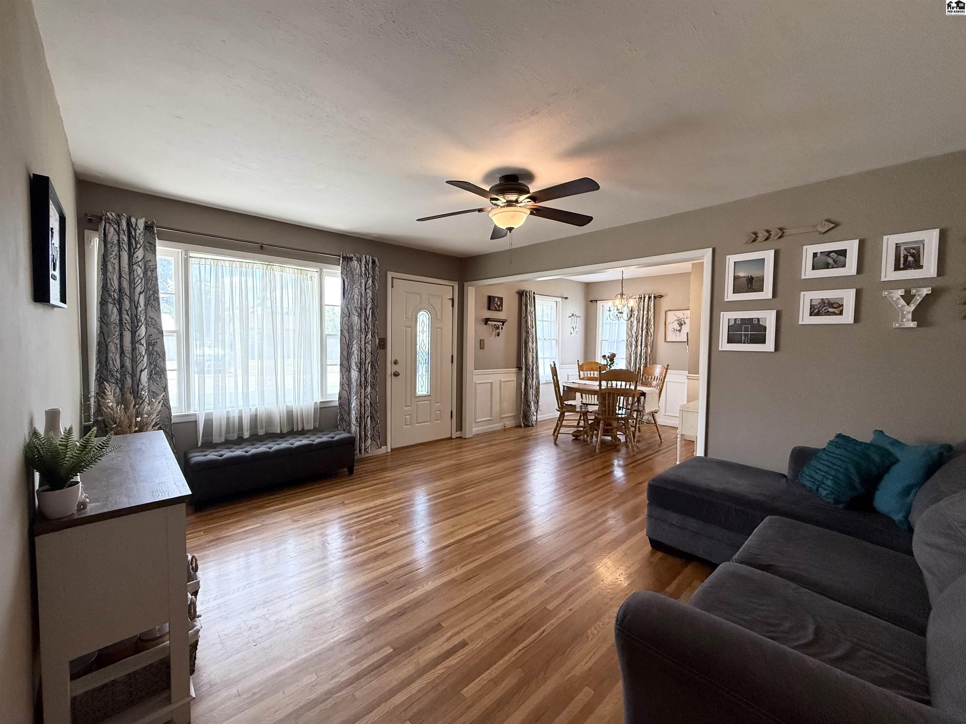 904 W 20th Avenue Hutchinson KS 67502