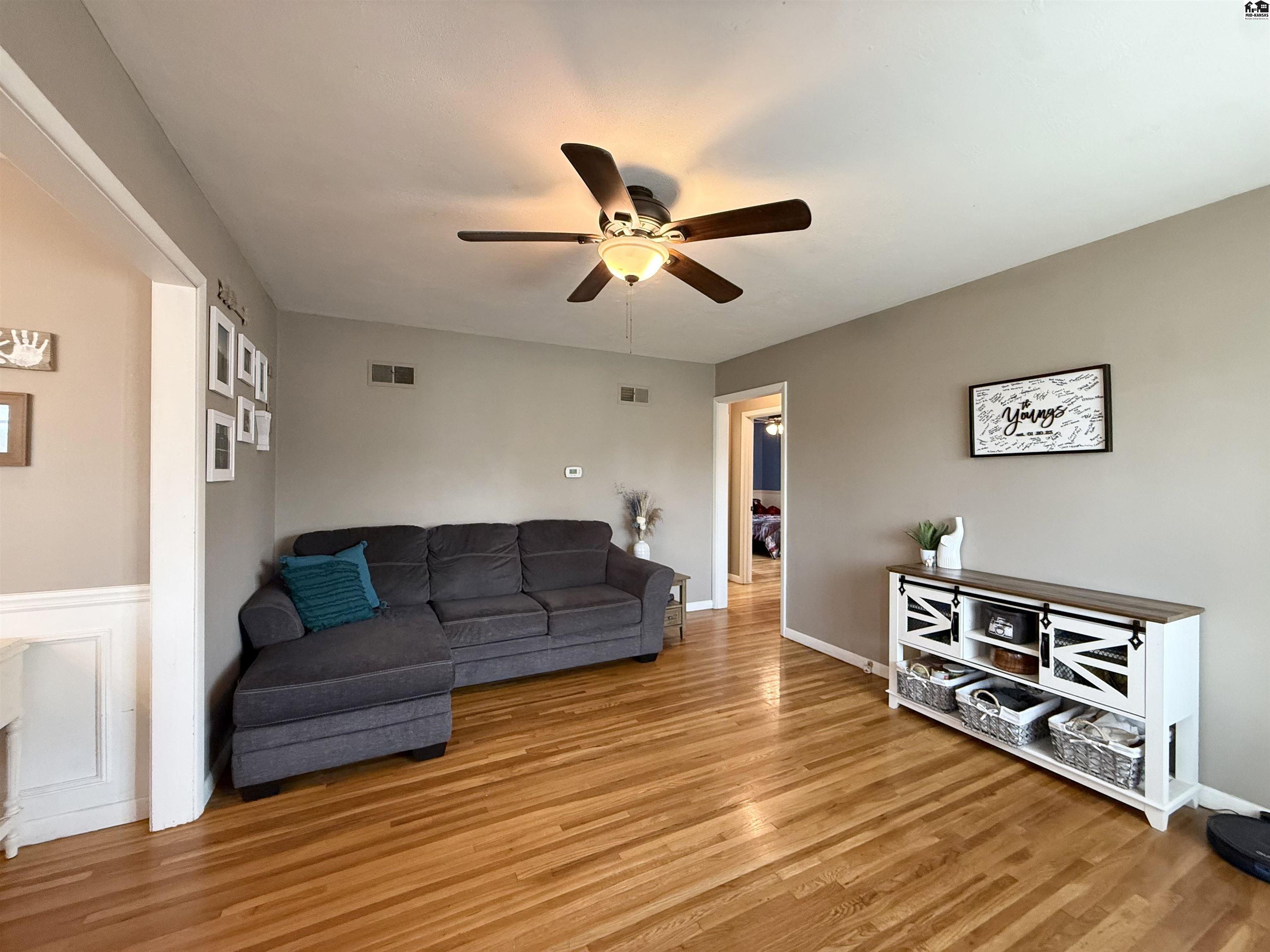 904 W 20th Avenue Hutchinson KS 67502