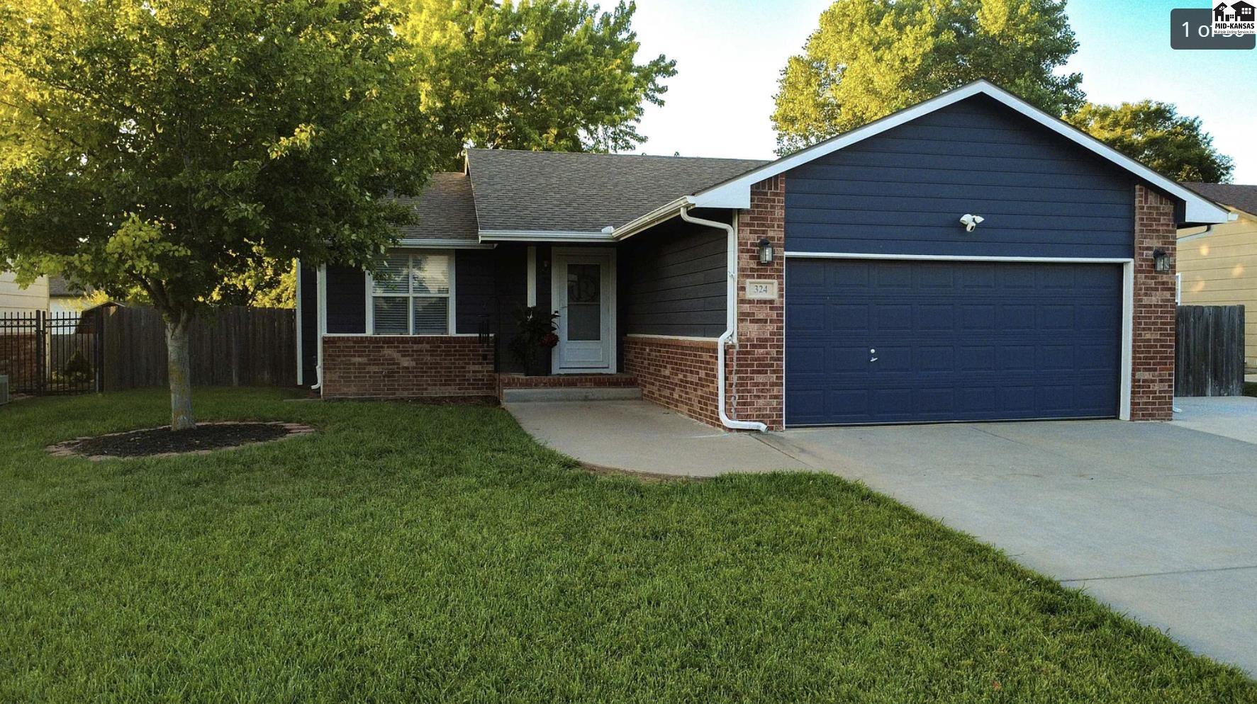 324 Victoria Road Newton KS 67114