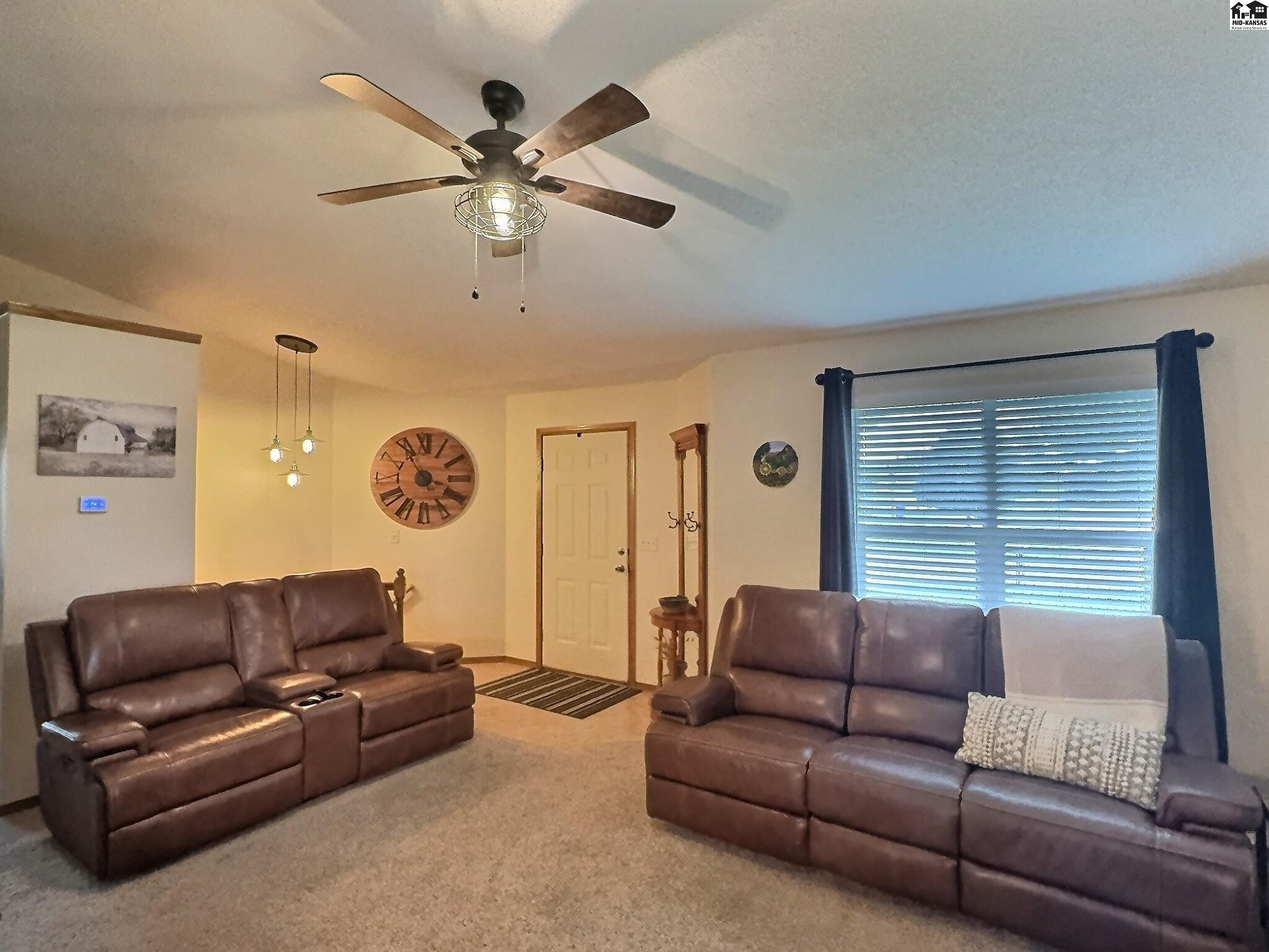 324 Victoria Road Newton KS 67114