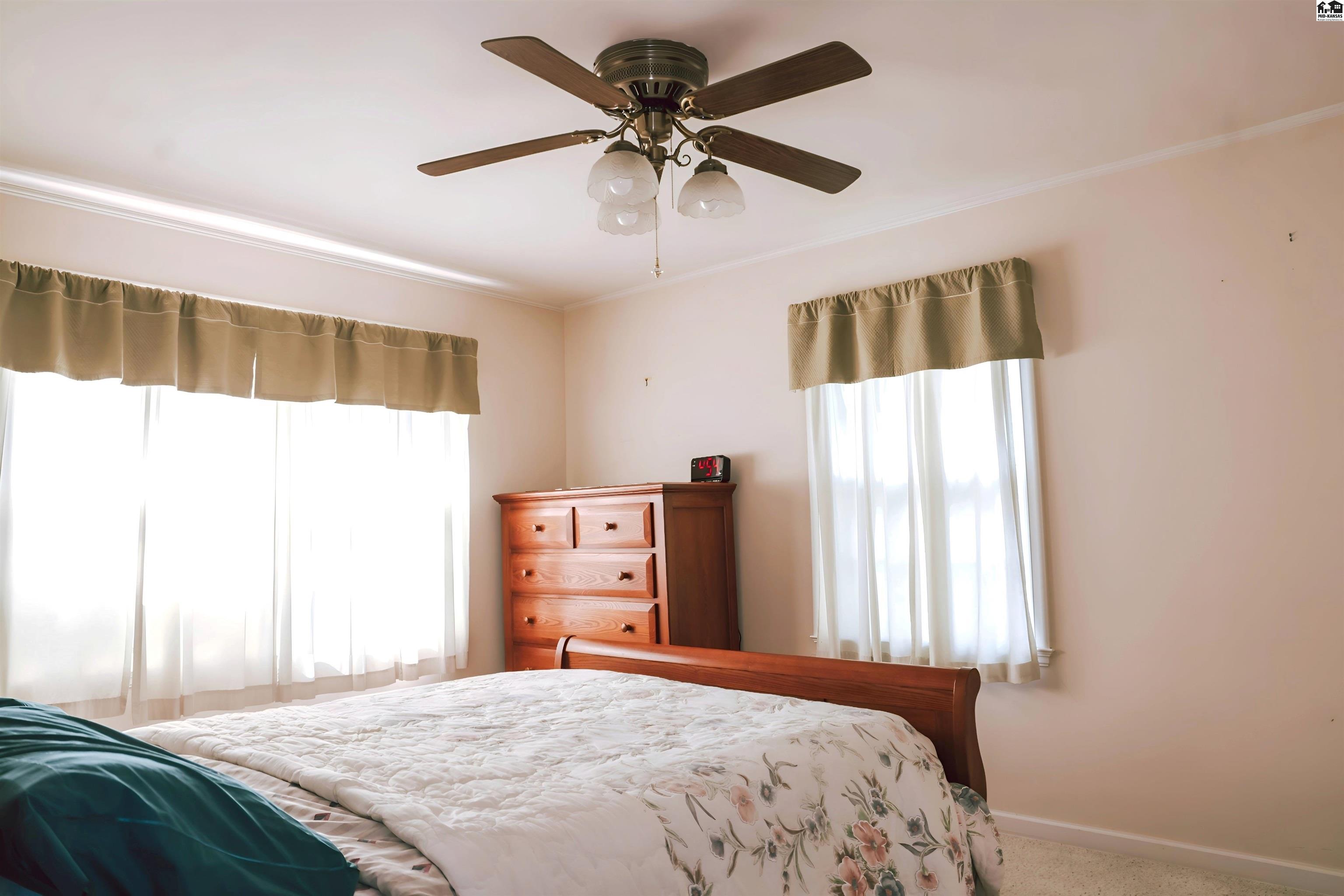 2011 N Adams Street Hutchinson KS 67502