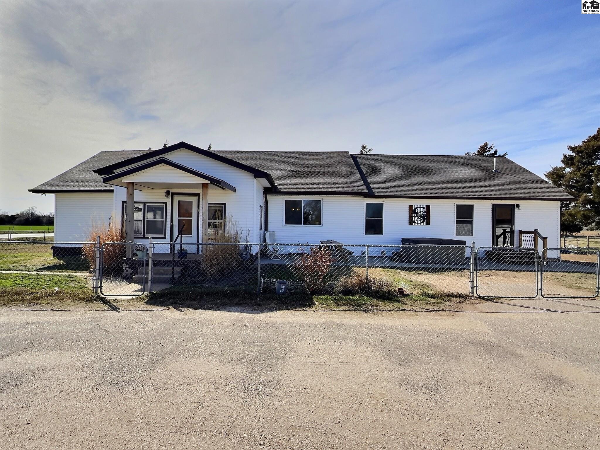 5016 E 4th Avenue Hutchinson KS 67501