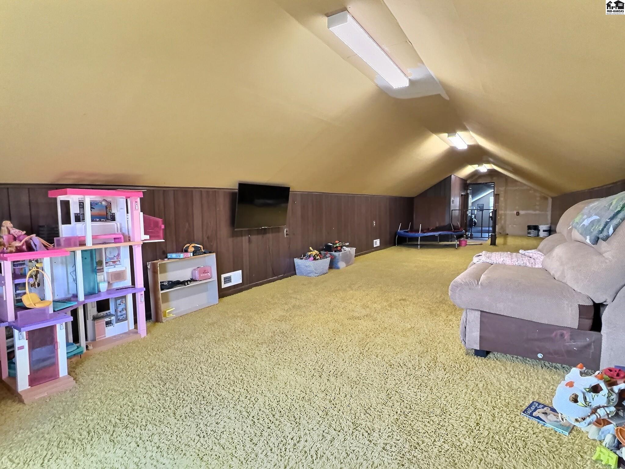 5016 E 4th Avenue Hutchinson KS 67501