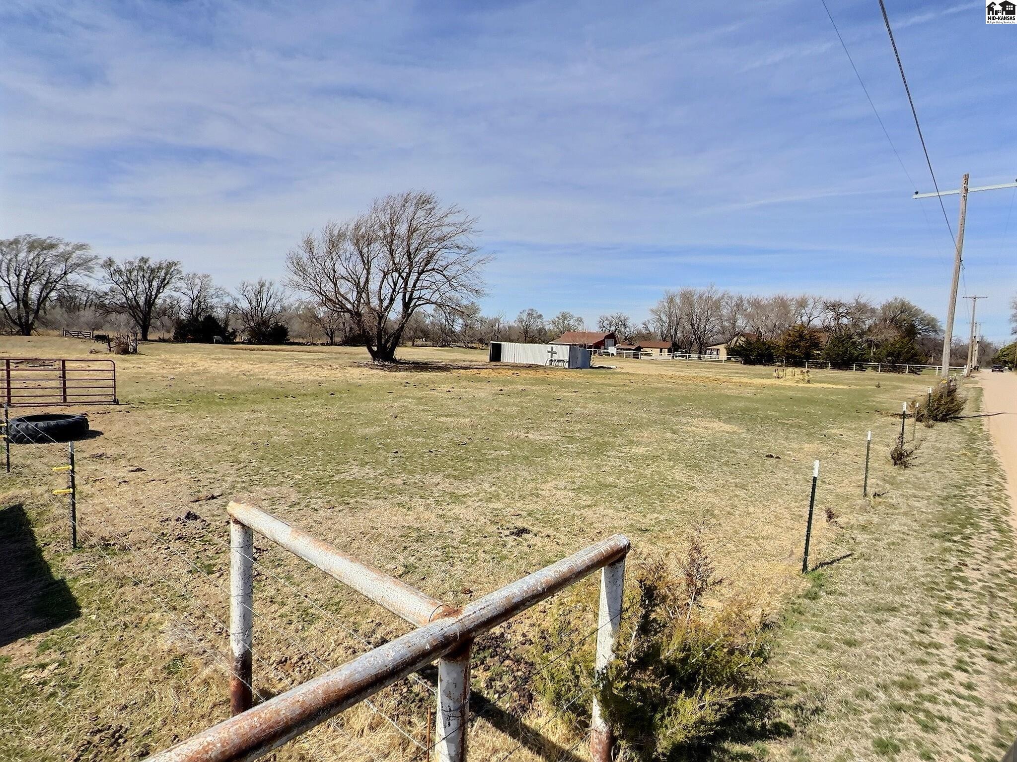 5016 E 4th Avenue Hutchinson KS 67501