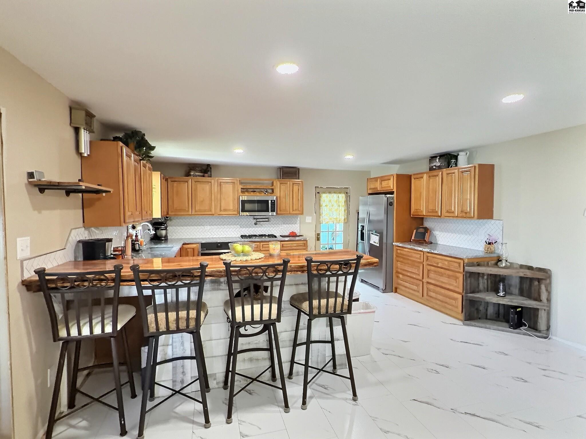 5016 E 4th Avenue Hutchinson KS 67501