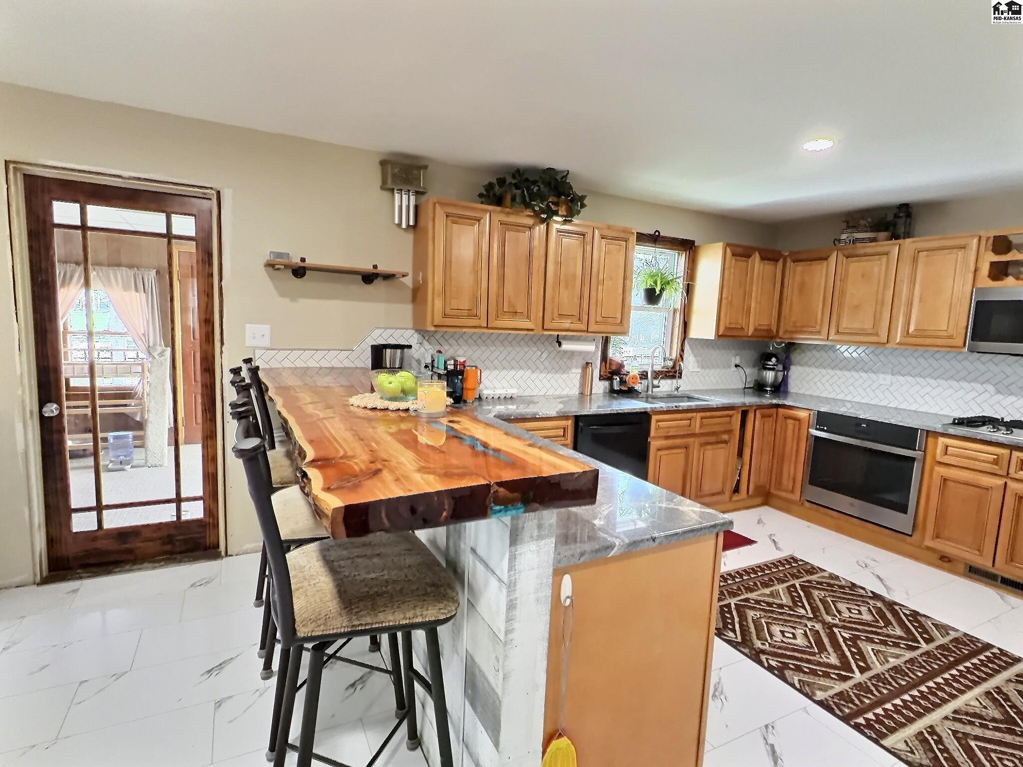 5016 E 4th Avenue Hutchinson KS 67501