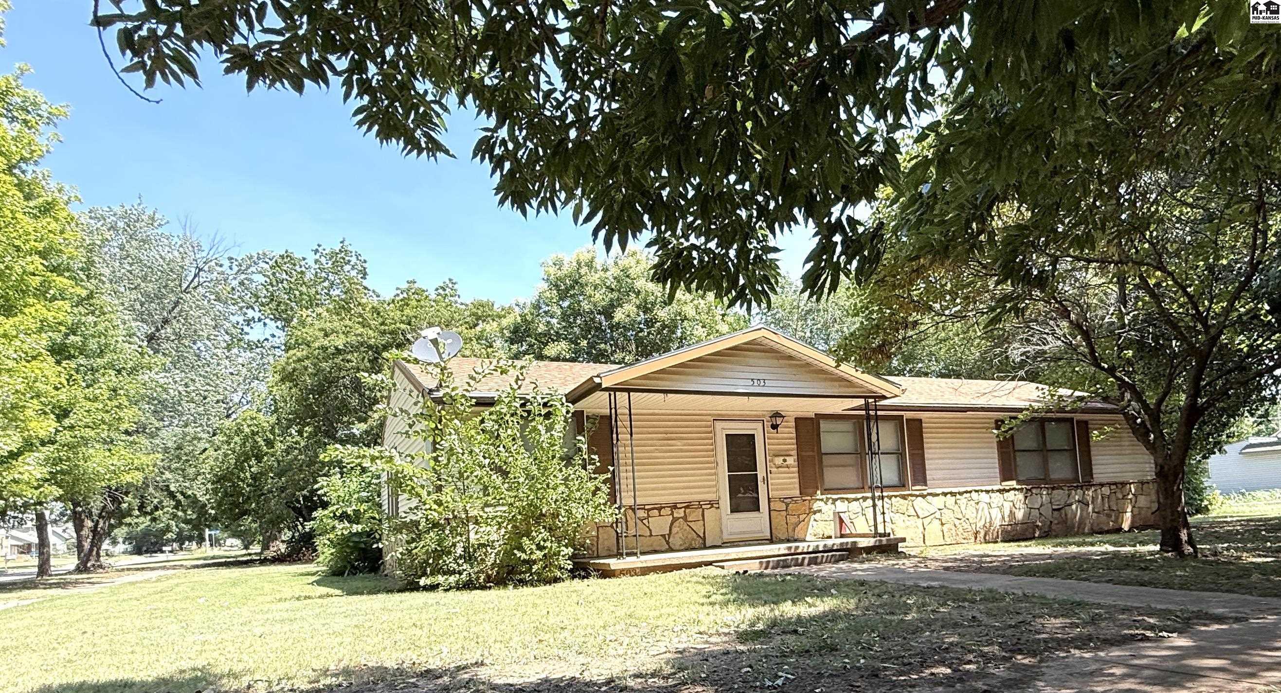 503 E Main Street Anthony KS 67003