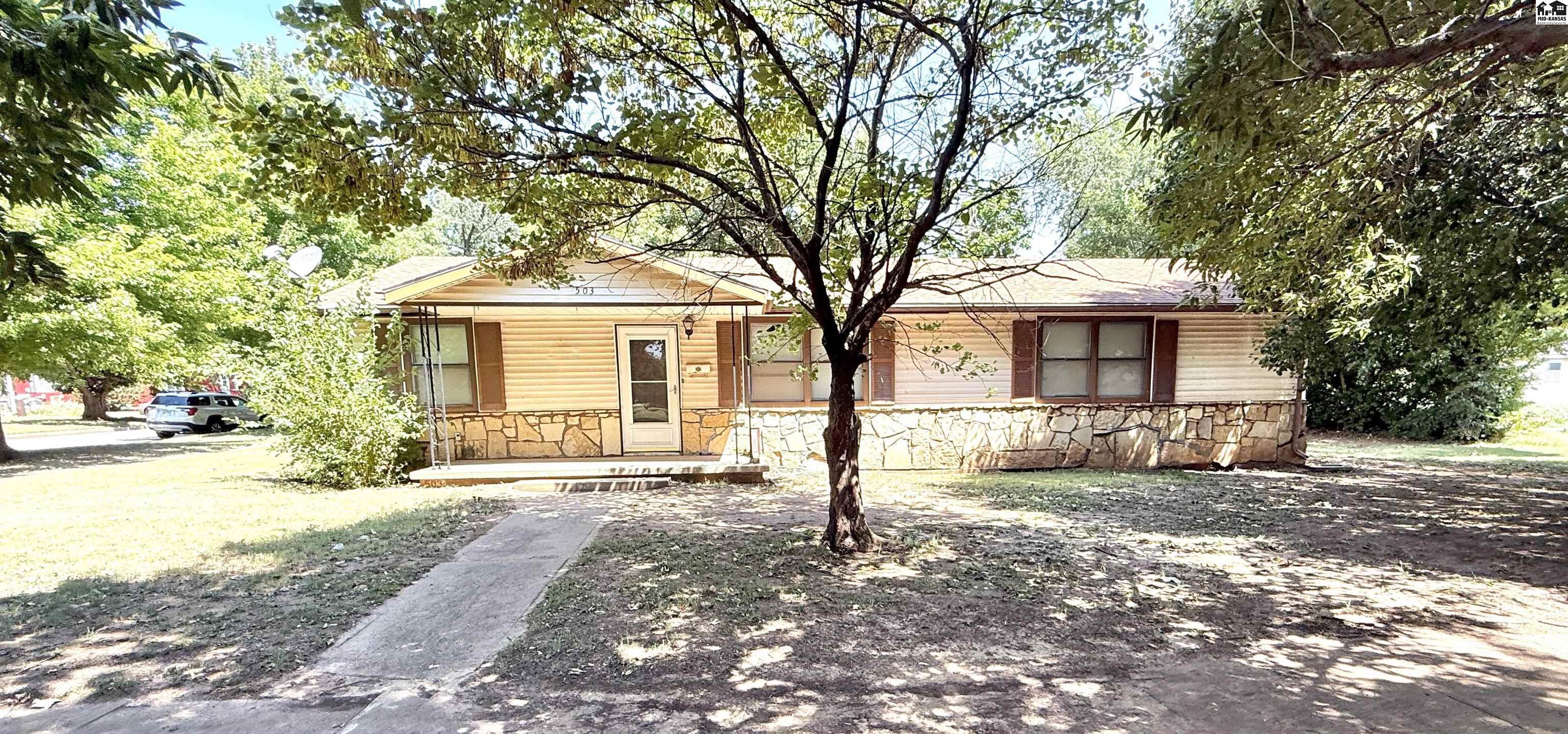 503 E Main Street Anthony KS 67003