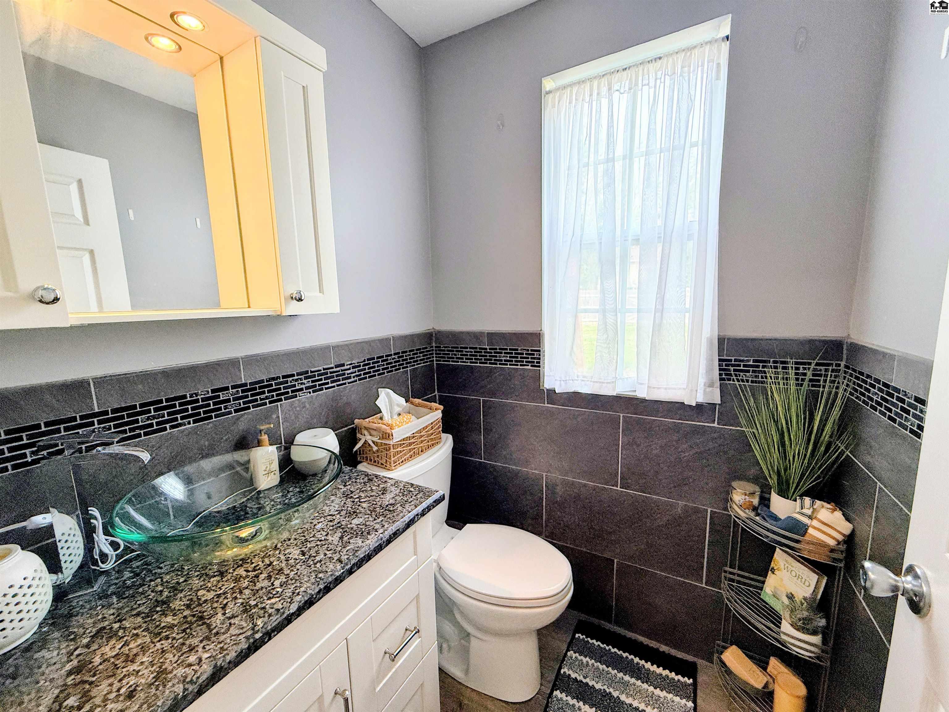 3111 N King Street Hutchinson KS 67502