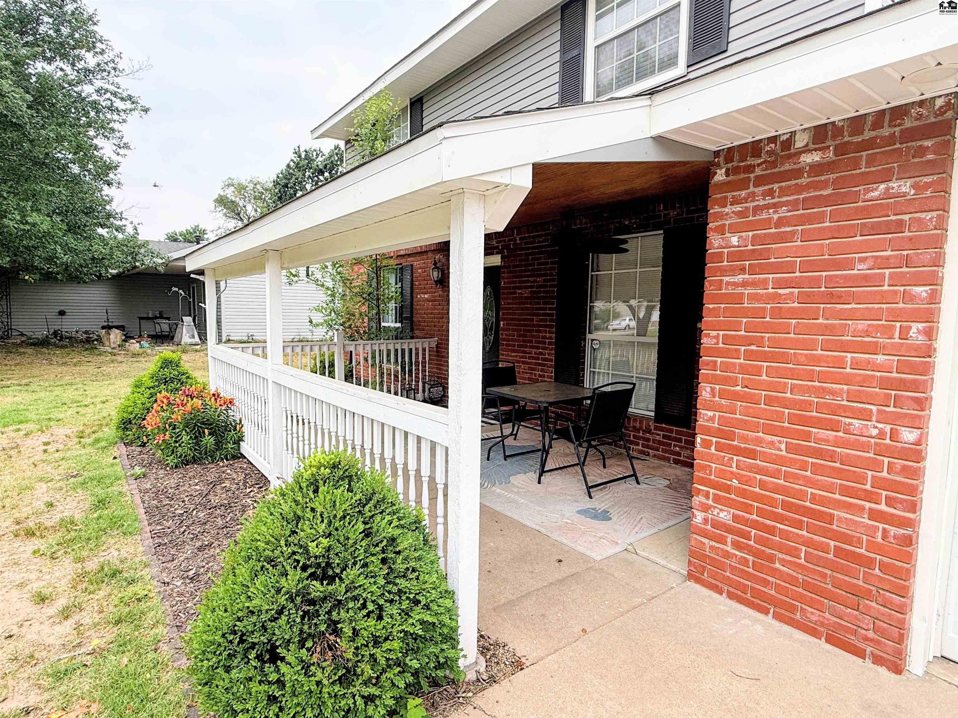 3111 N King Street Hutchinson KS 67502