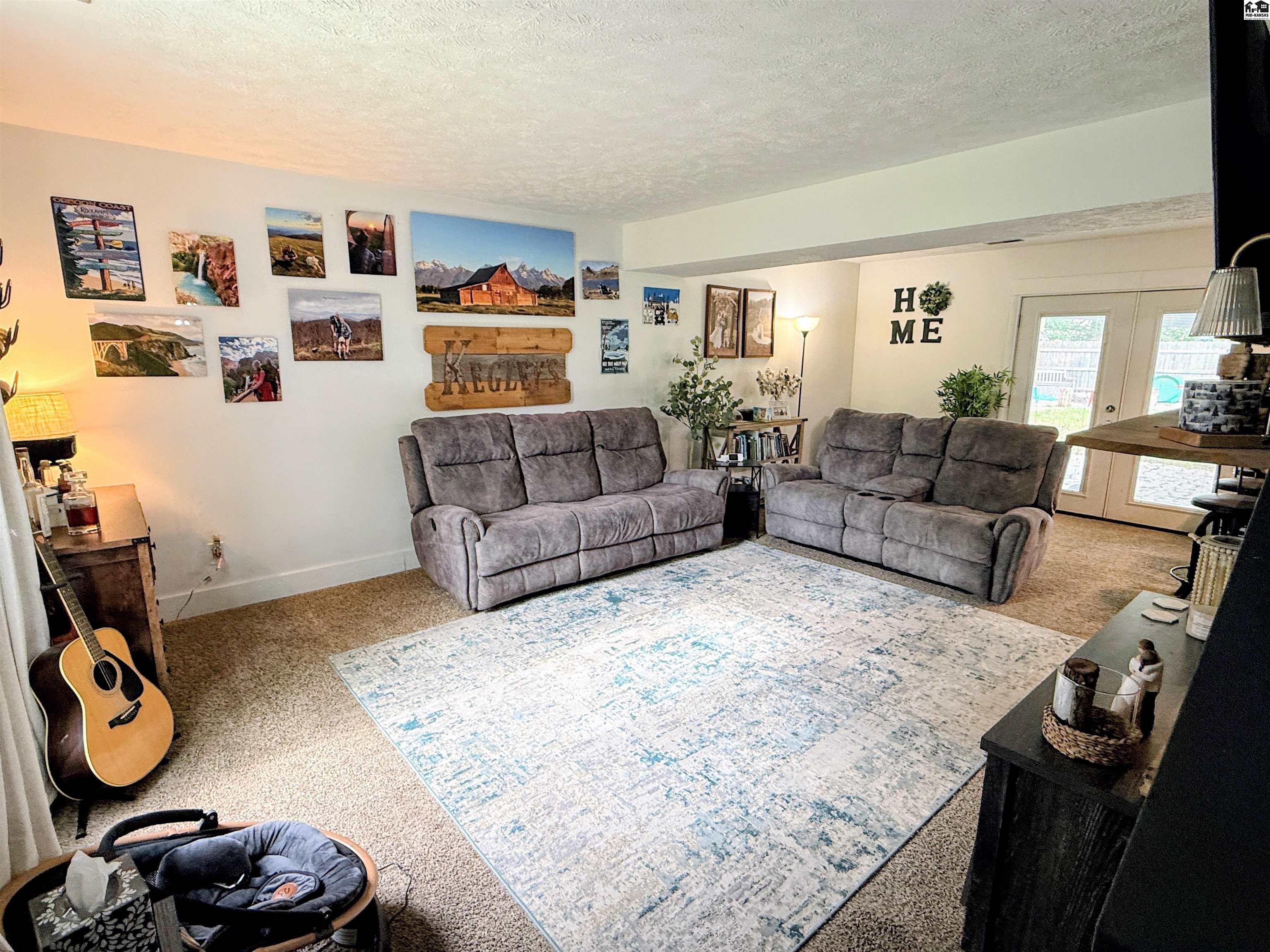 3111 N King Street Hutchinson KS 67502