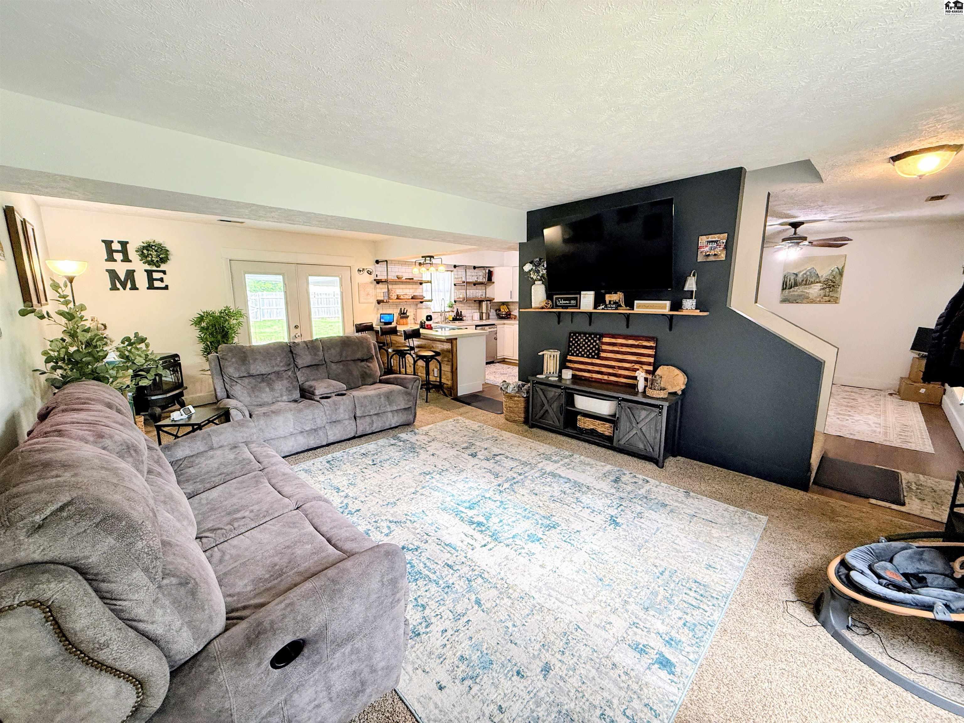 3111 N King Street Hutchinson KS 67502