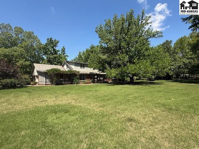 1 Hilltop Drive Hutchinson KS 67502