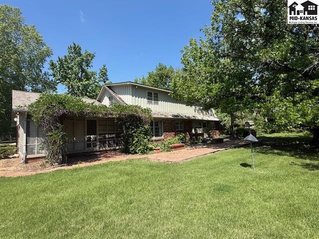 1 Hilltop Drive Hutchinson KS 67502