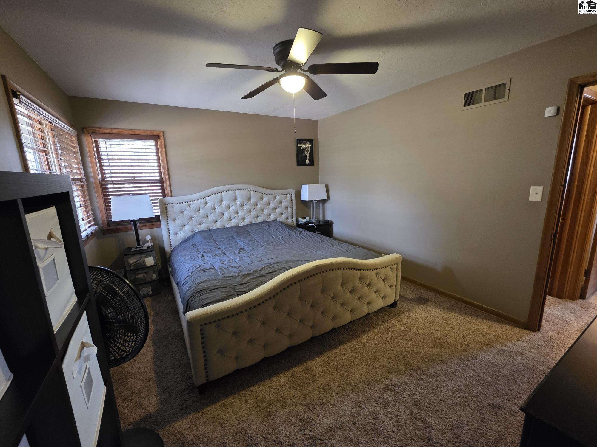 1316 W 30th Avenue Hutchinson KS 67502