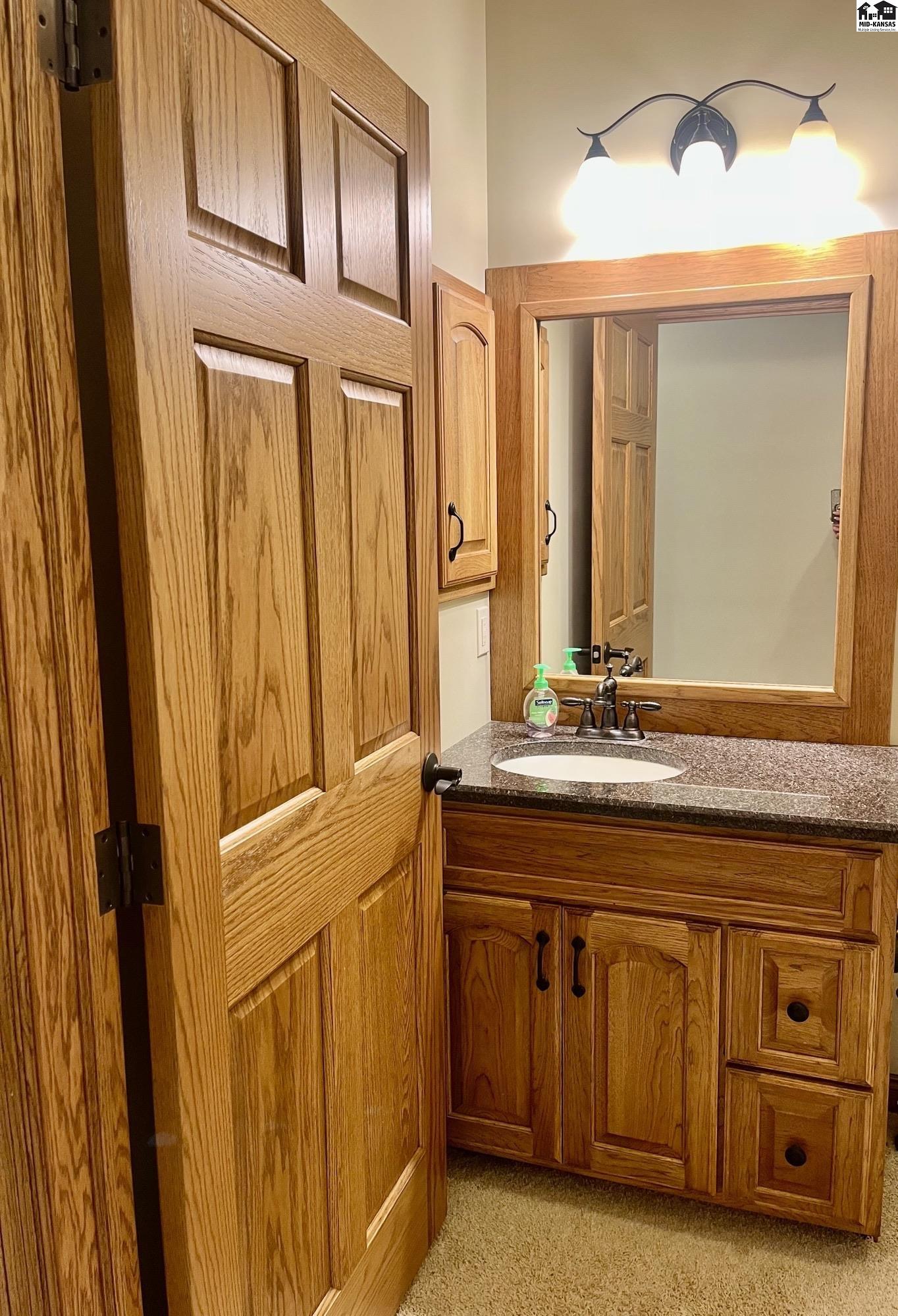 1310 E Arlington Road Hutchinson KS 67501