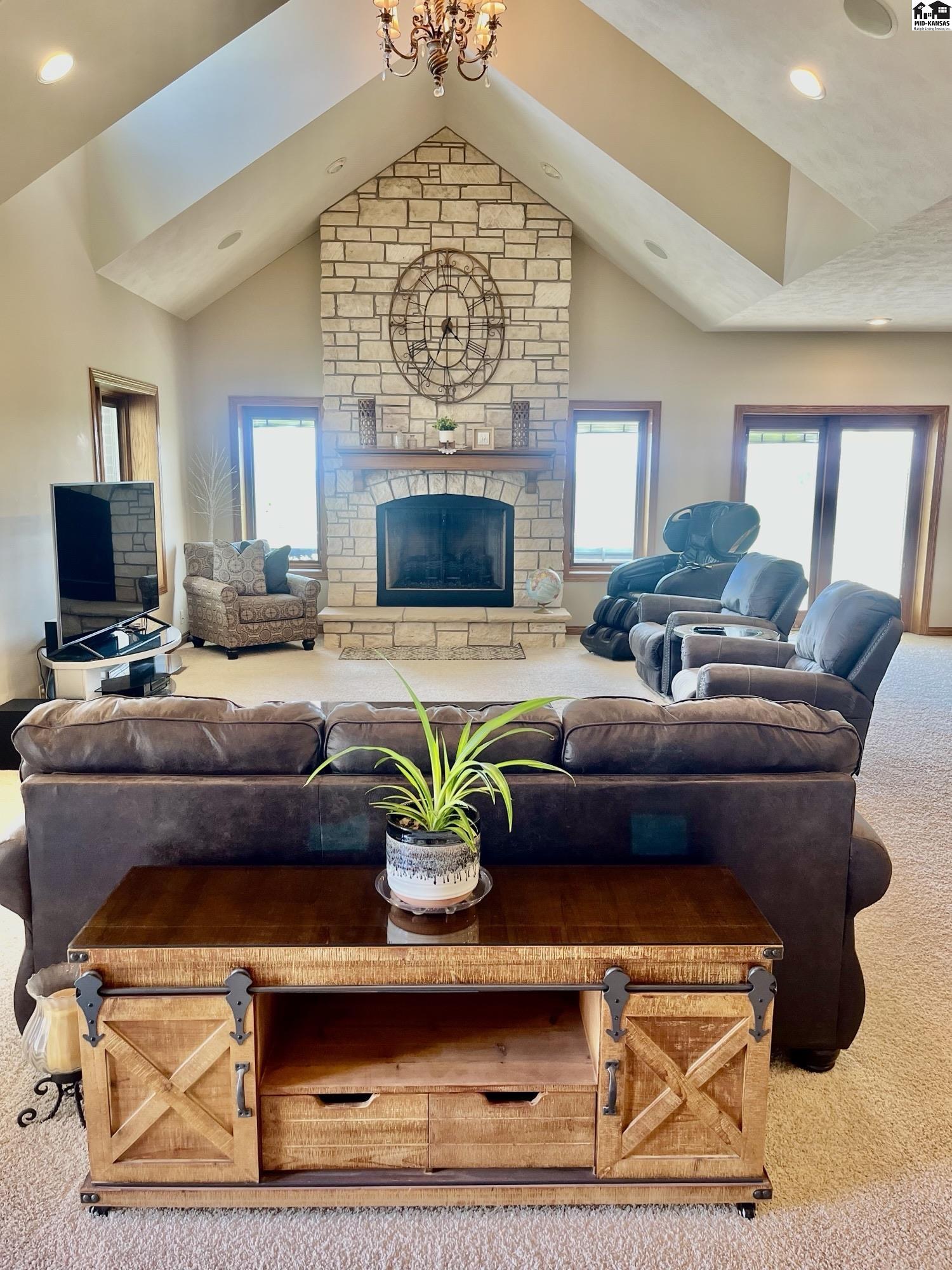 1310 E Arlington Road Hutchinson KS 67501