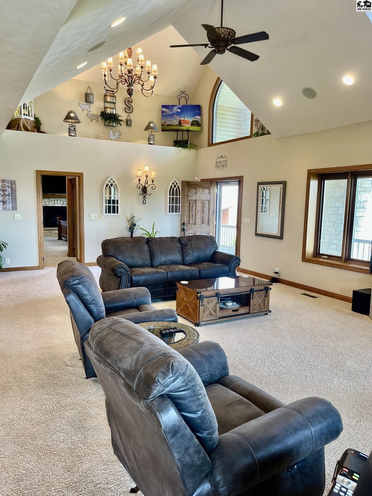 1310 E Arlington Road Hutchinson KS 67501