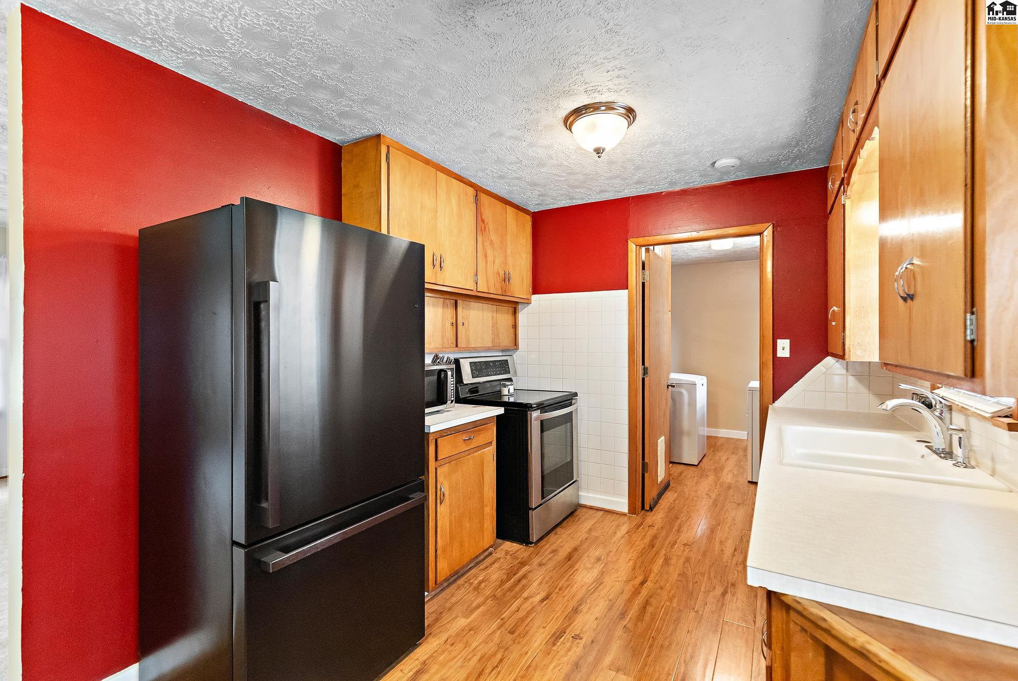 601 E 7th Avenue Hutchinson KS 67501