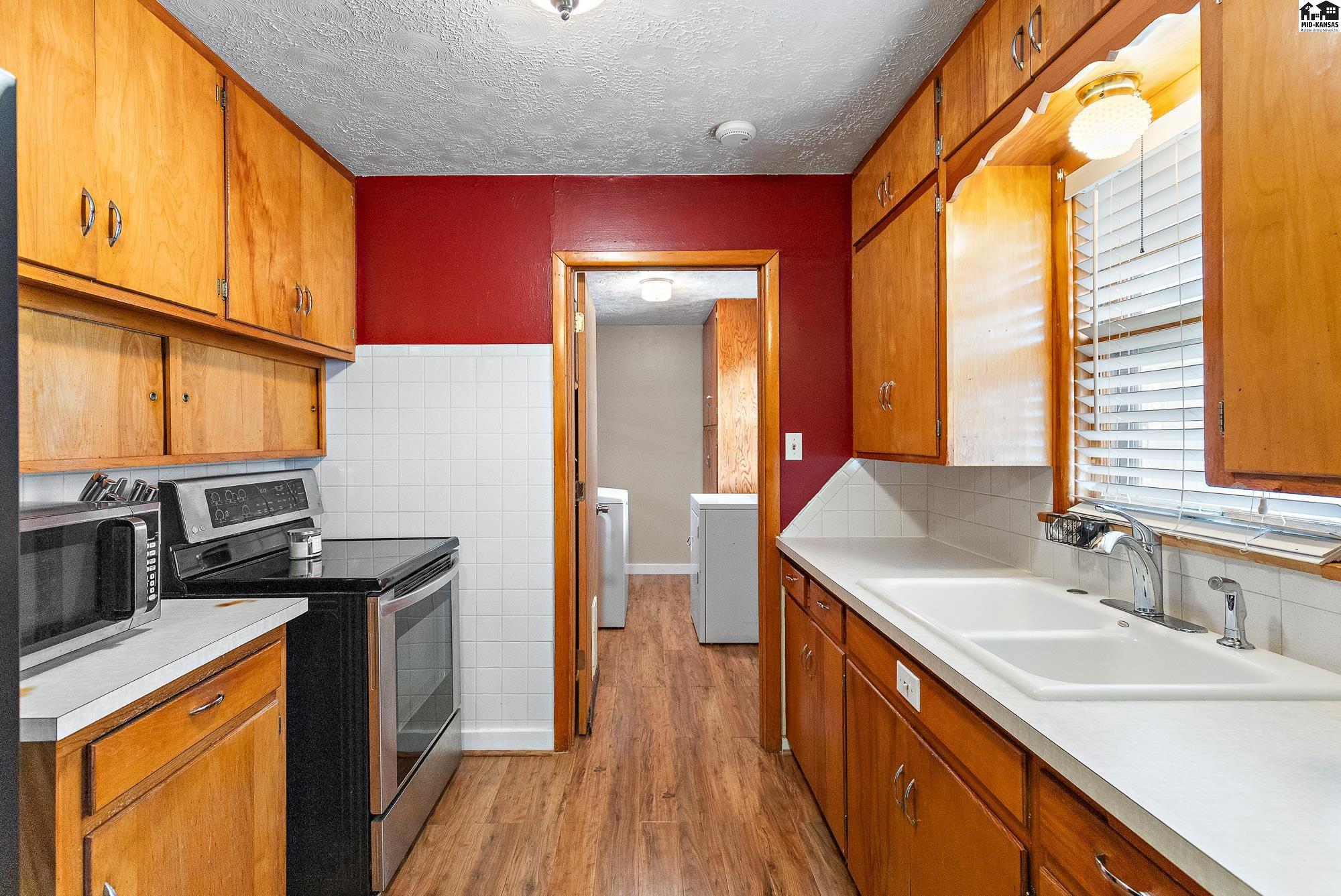 601 E 7th Avenue Hutchinson KS 67501