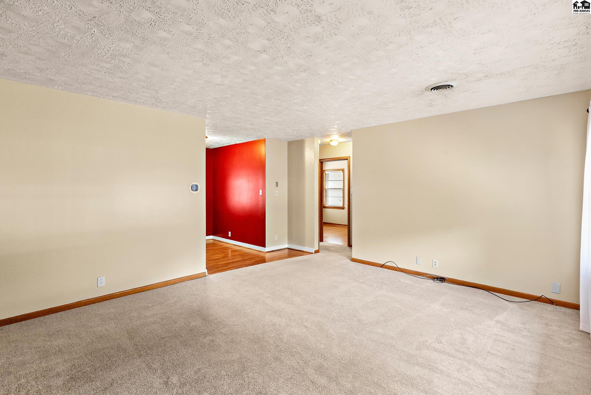 601 E 7th Avenue Hutchinson KS 67501