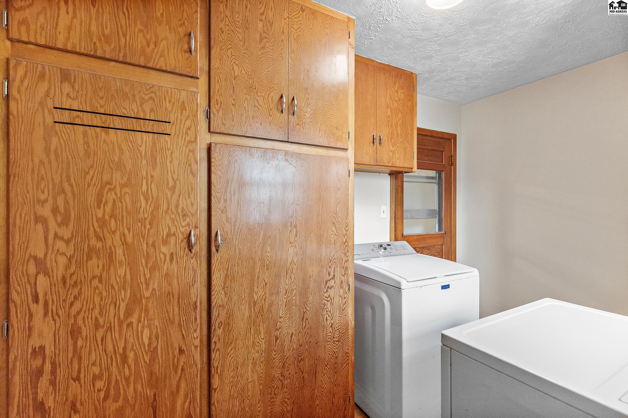 601 E 7th Avenue Hutchinson KS 67501