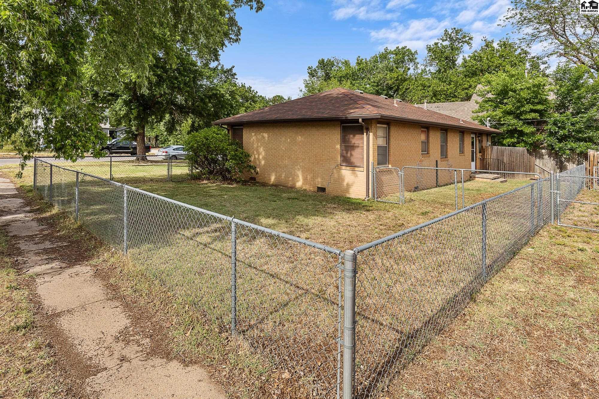 601 E 7th Avenue Hutchinson KS 67501