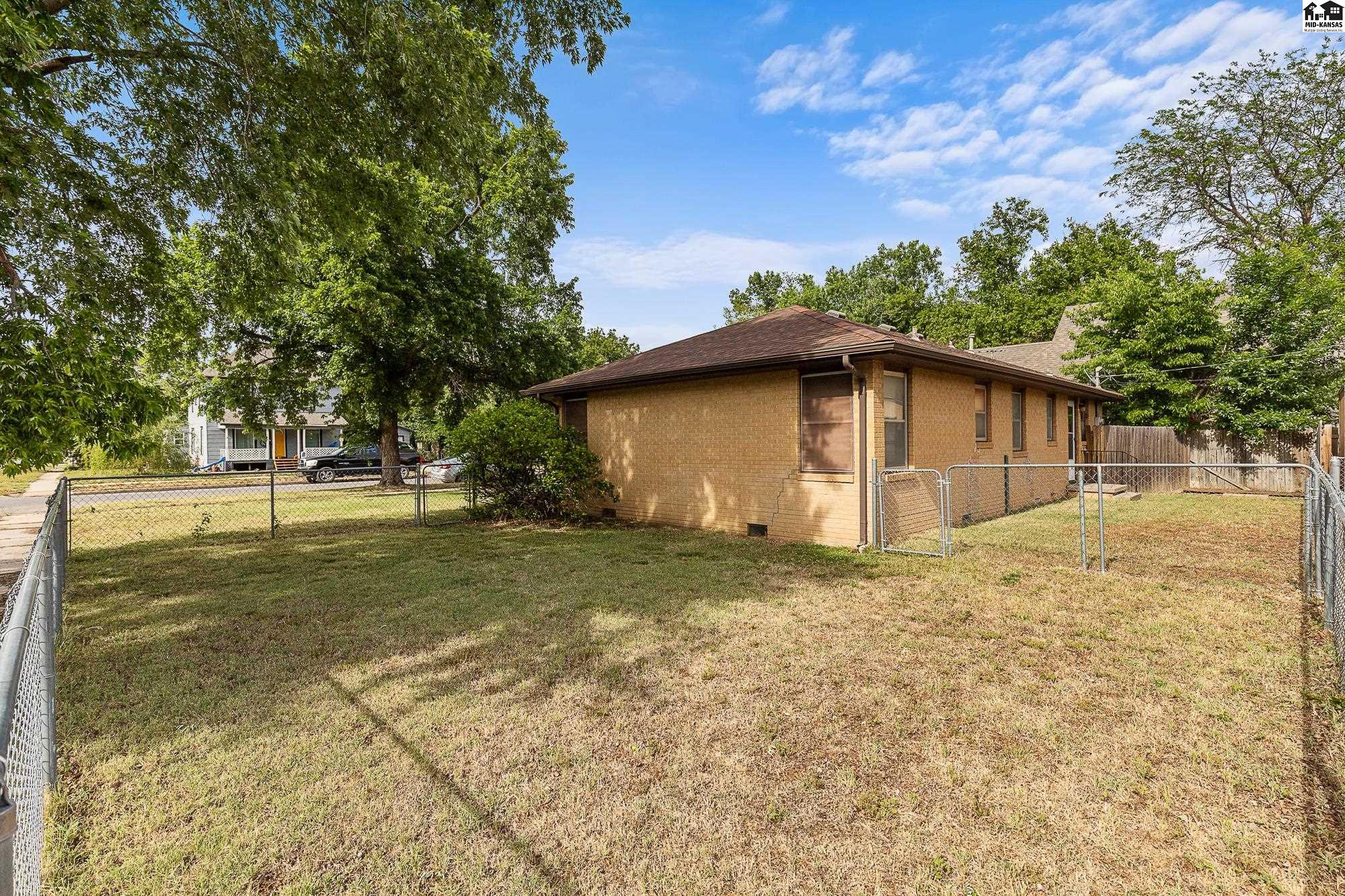 601 E 7th Avenue Hutchinson KS 67501