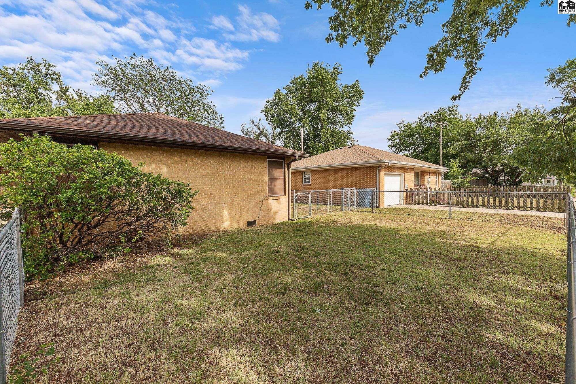 601 E 7th Avenue Hutchinson KS 67501