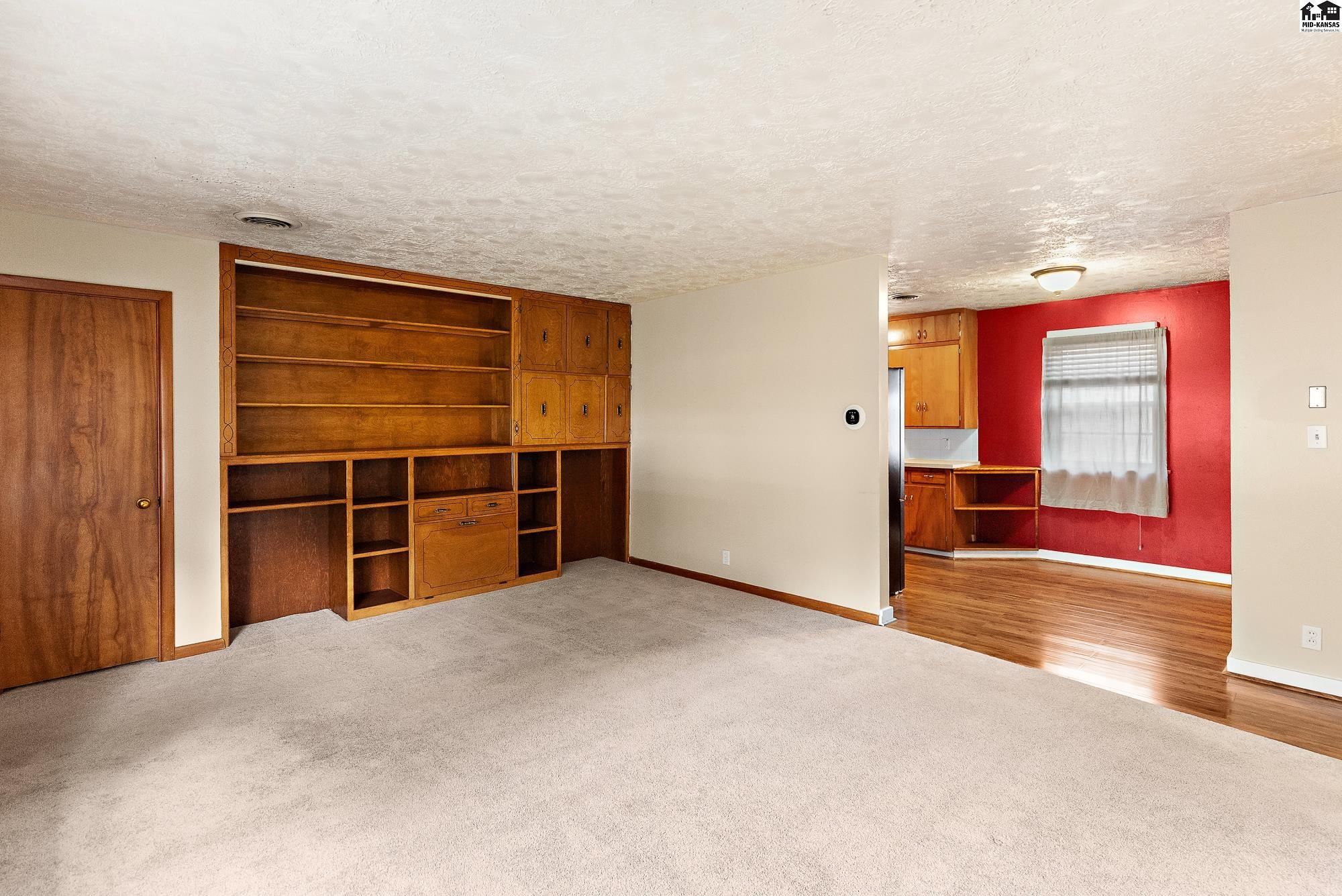 601 E 7th Avenue Hutchinson KS 67501