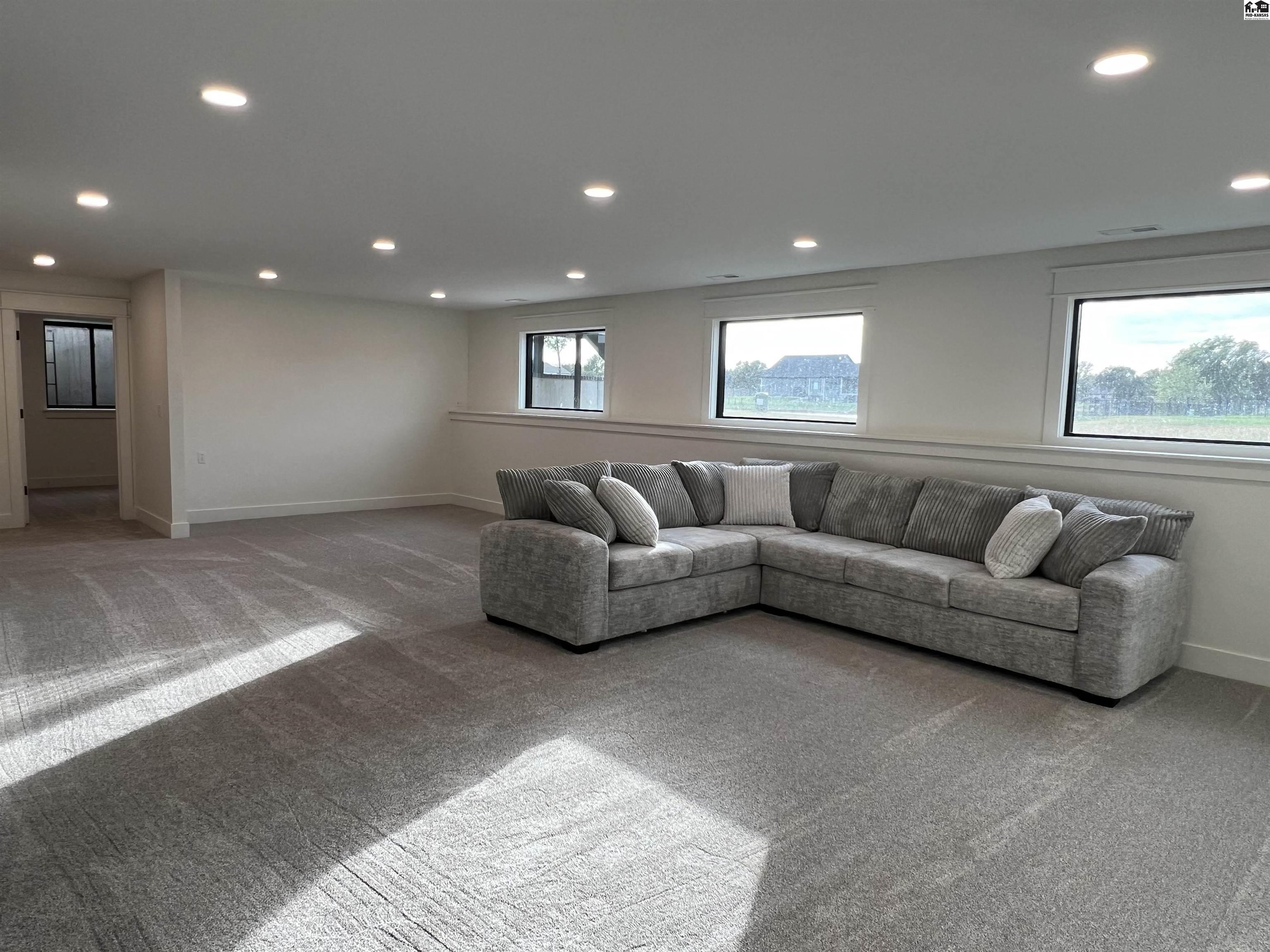 1659 Sonora Drive Mcpherson KS 67460