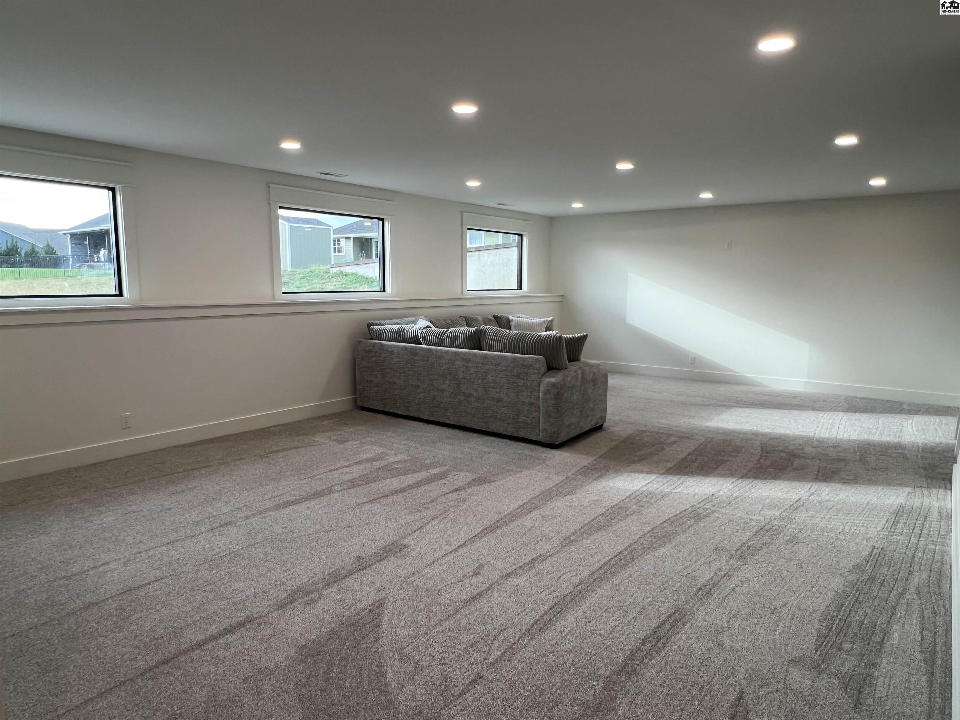 1659 Sonora Drive Mcpherson KS 67460