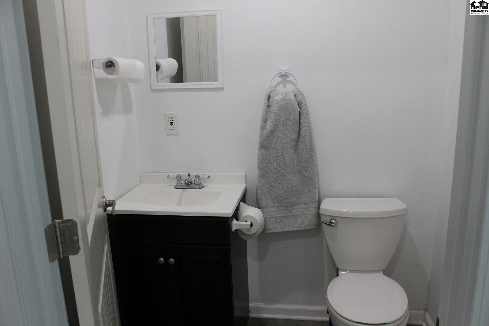 3705 W 6th Avenue Hutchinson KS 67501