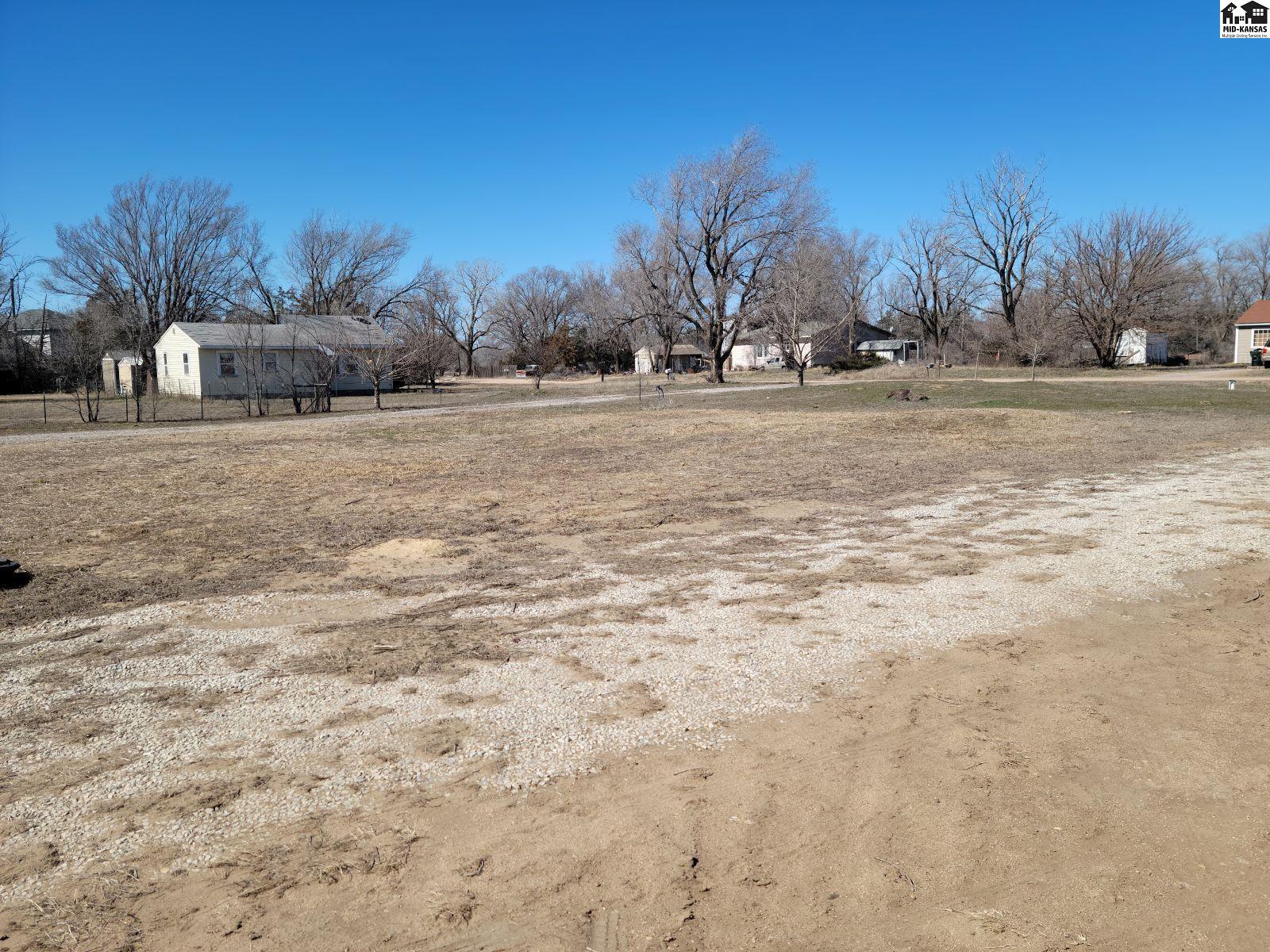 3705 W 6th Avenue Hutchinson KS 67501