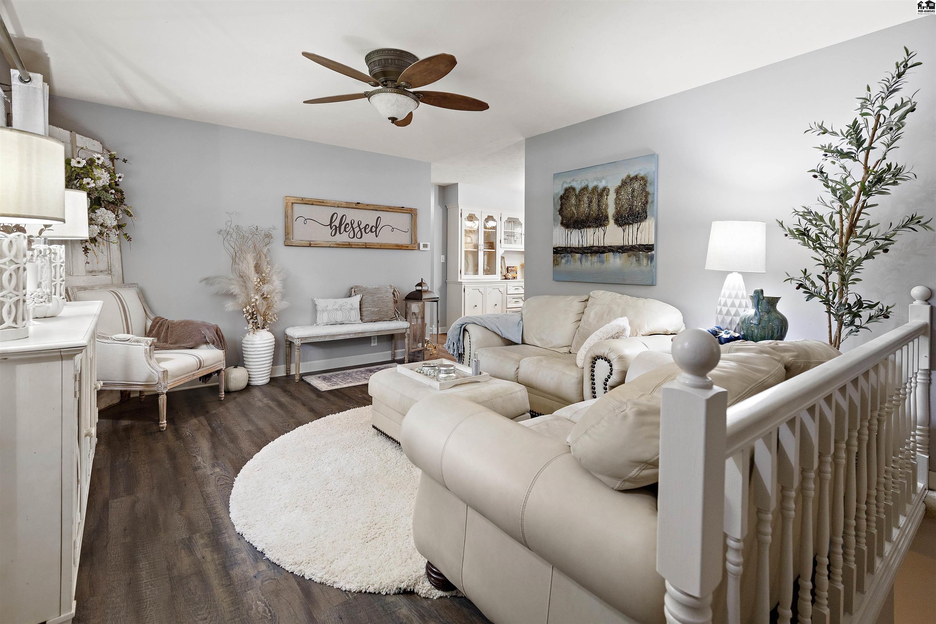 1519 Brookwood Drive Hutchinson KS 67502