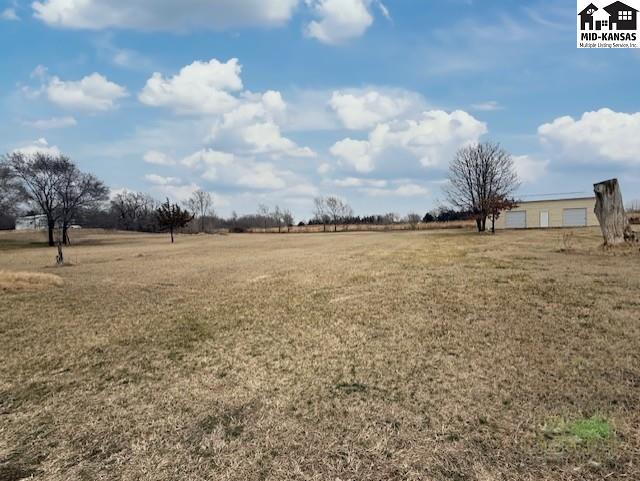 1306 Barnes Lake Road Hutchinson KS 67501