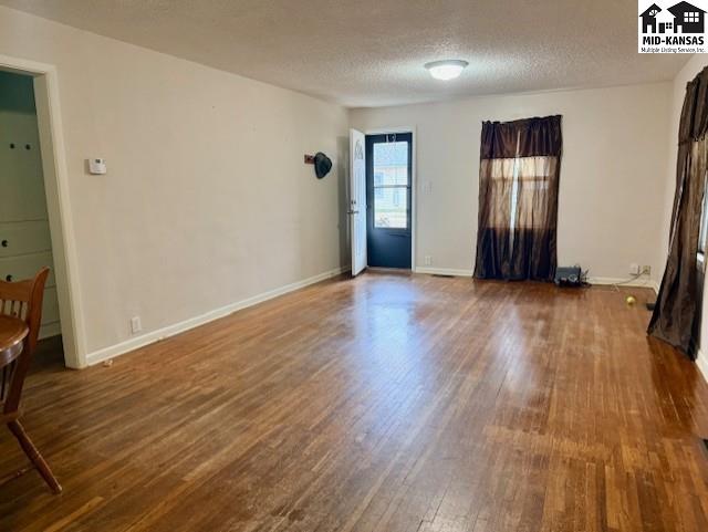 1306 Barnes Lake Road Hutchinson KS 67501