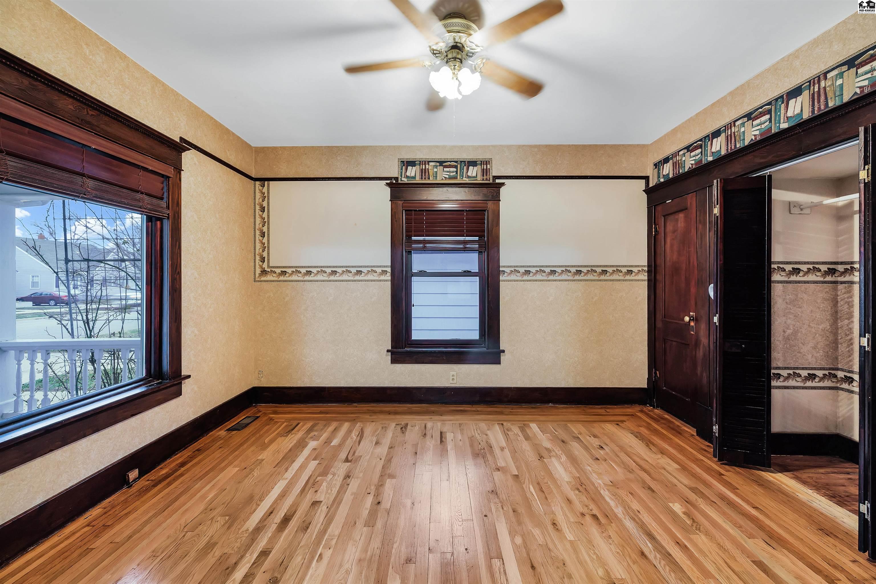 419 E 11th Avenue Hutchinson KS 67501