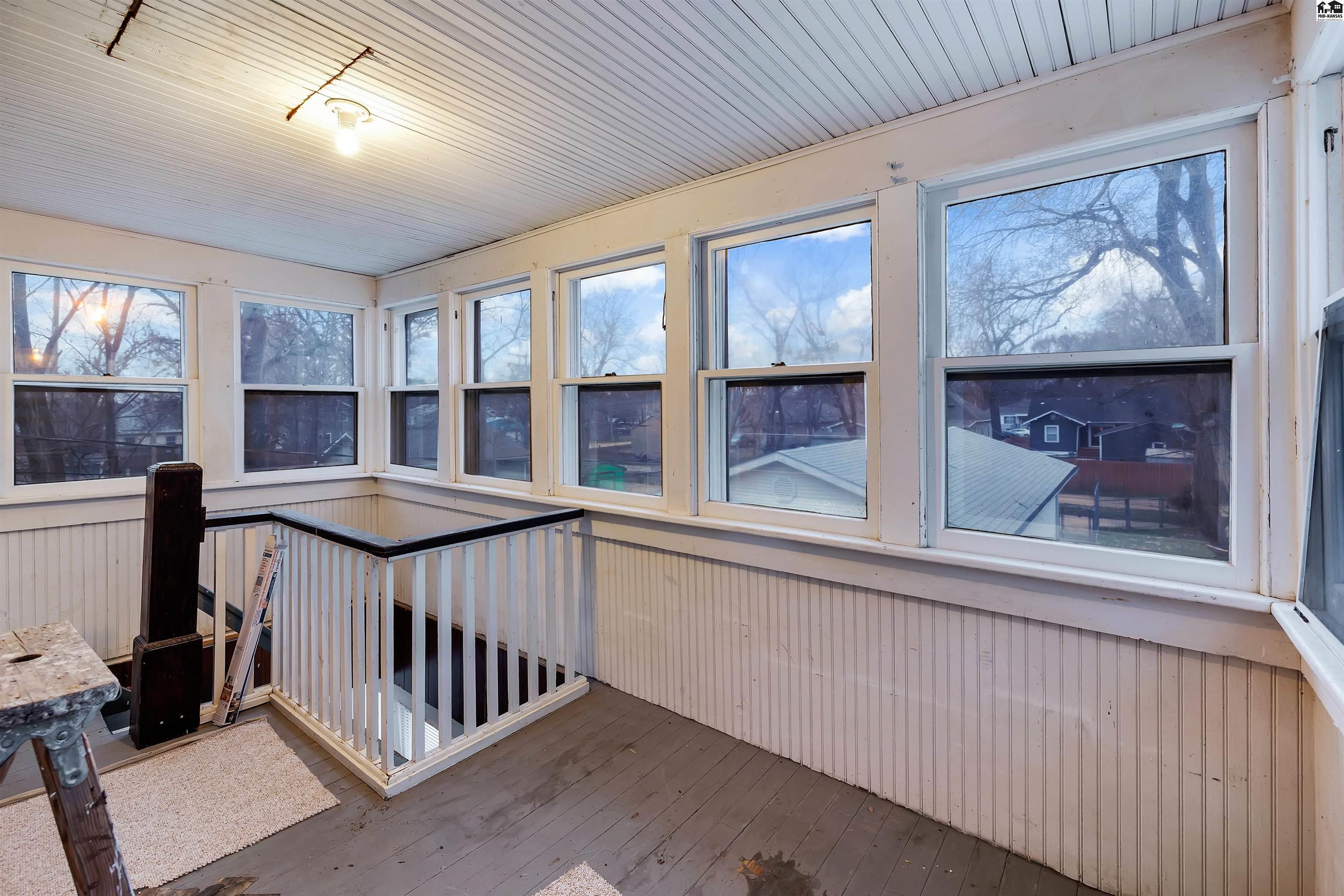 419 E 11th Avenue Hutchinson KS 67501